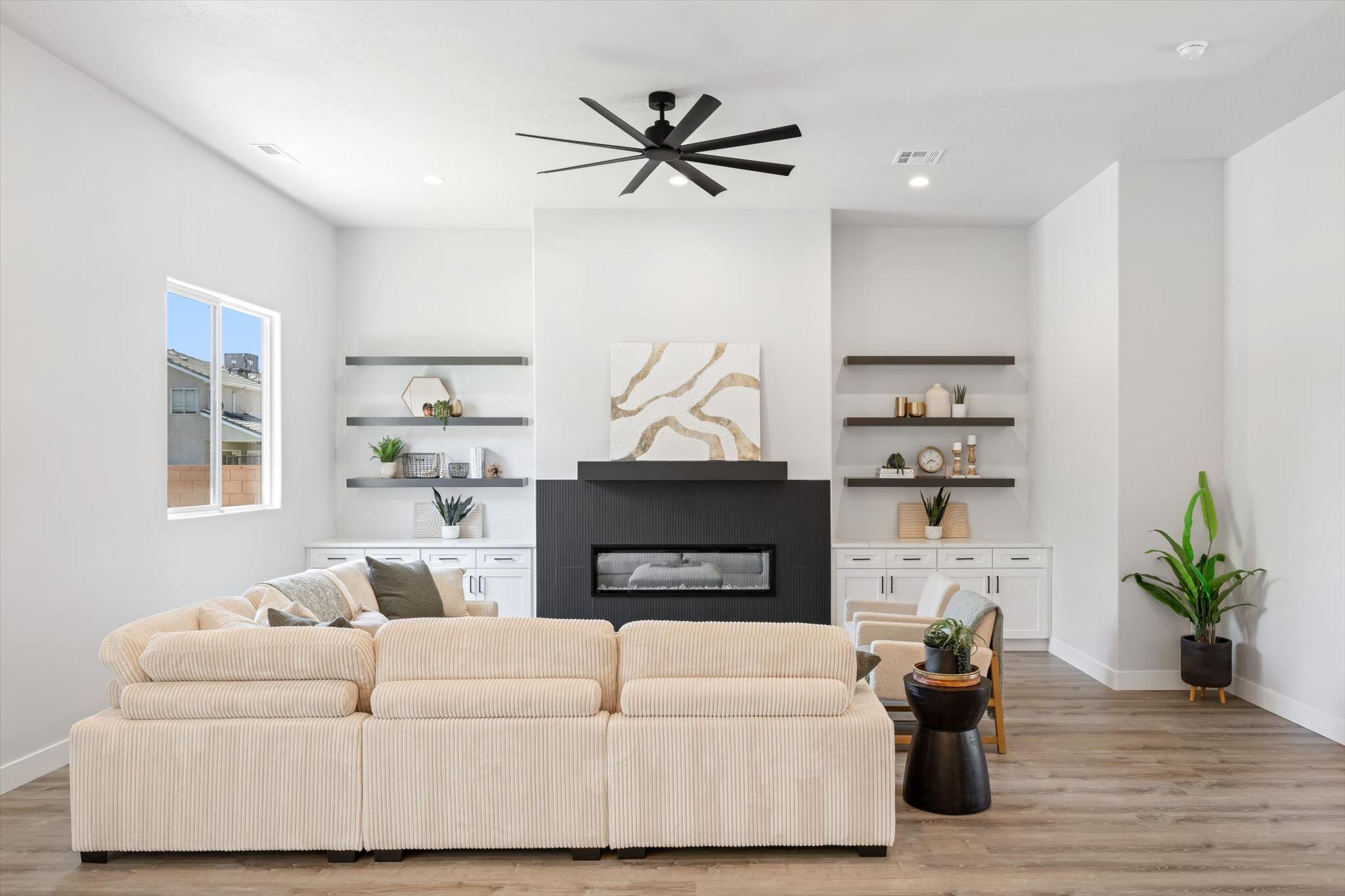 SANTA CLARA HEIGHTS - Residential
