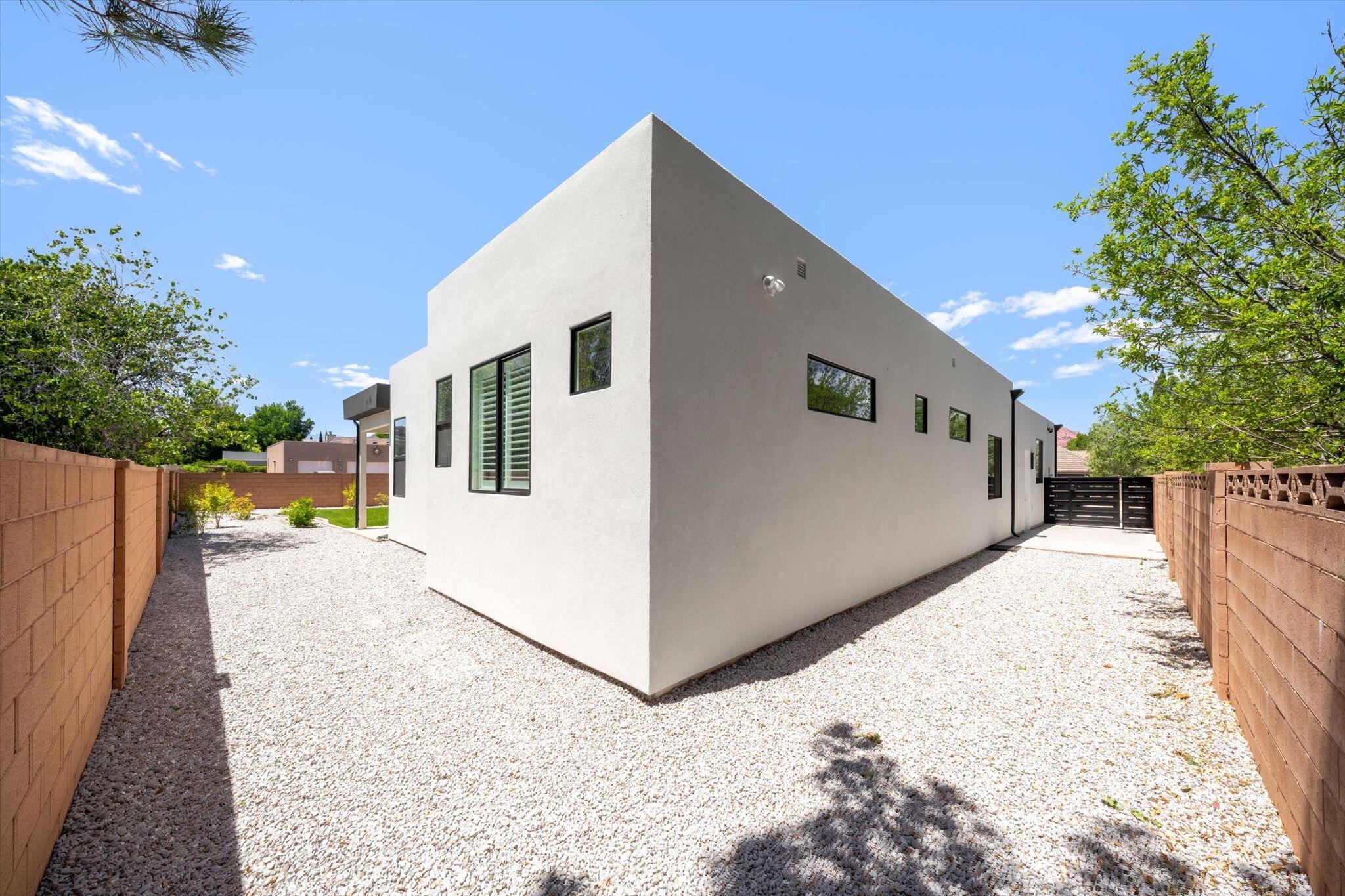 SANTA CLARA HEIGHTS - Residential