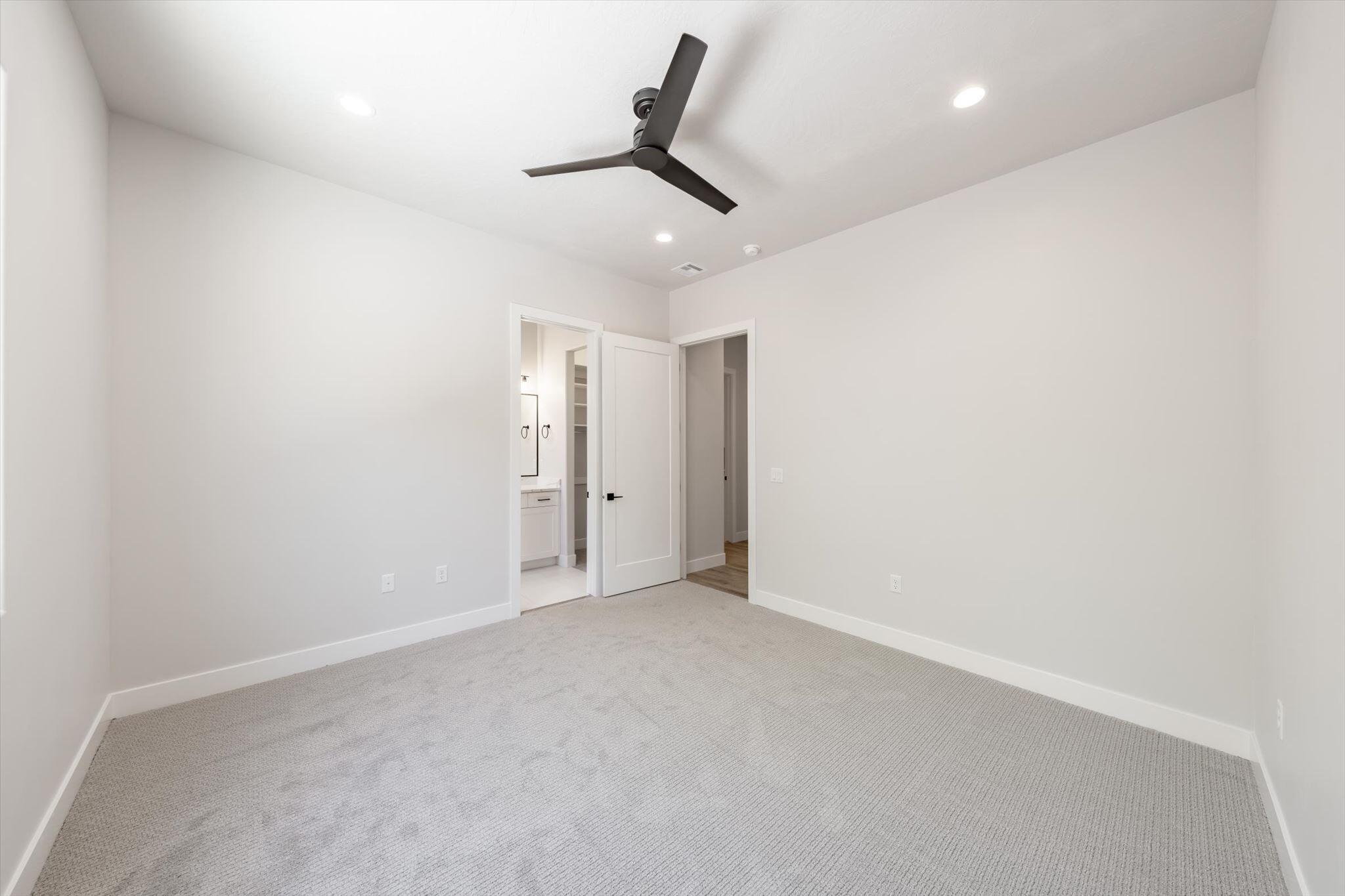 SANTA CLARA HEIGHTS - Residential