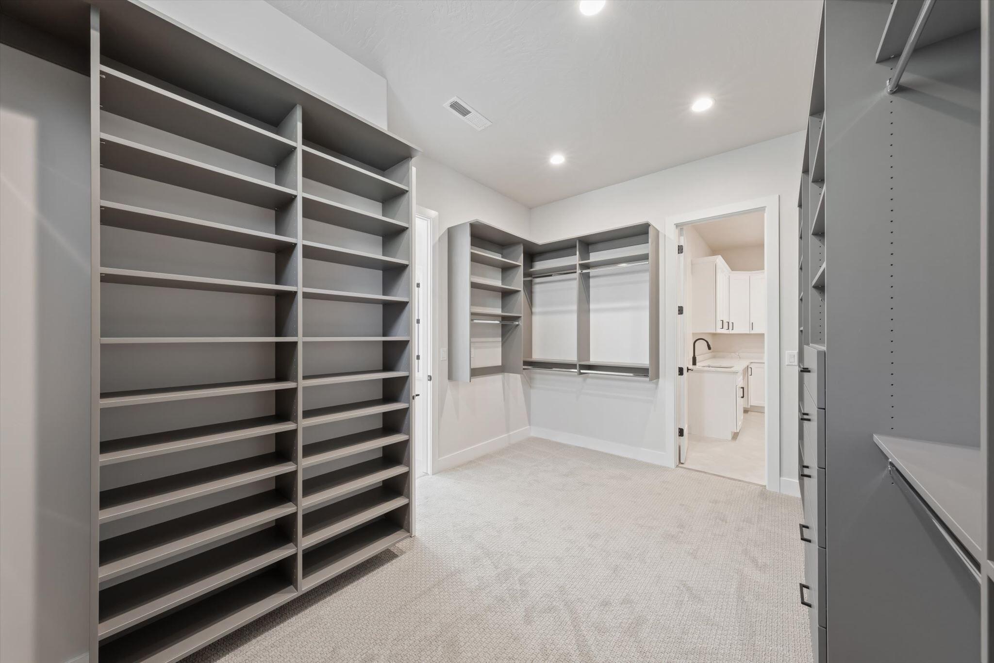 SANTA CLARA HEIGHTS - Residential