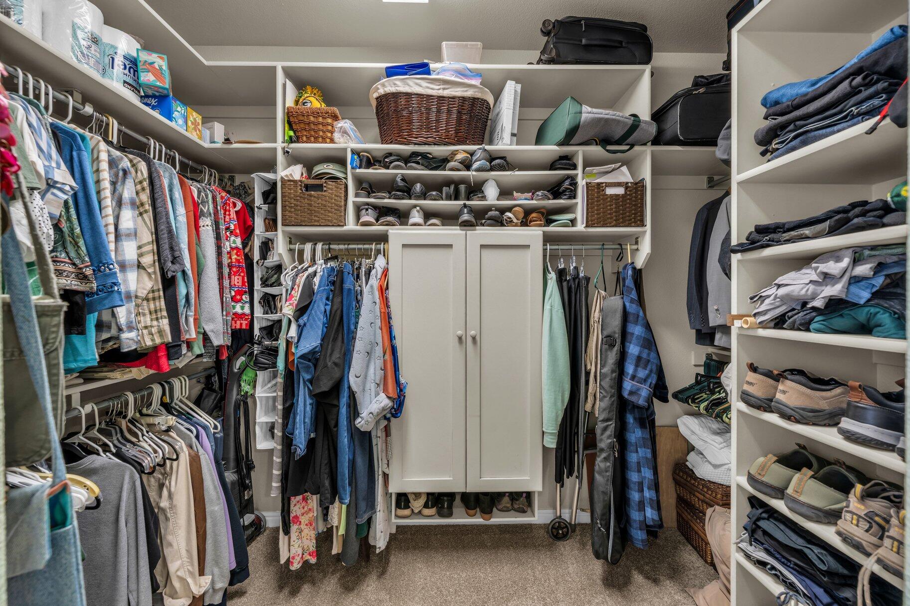 SKY RIDGE HOMESITES - Residential