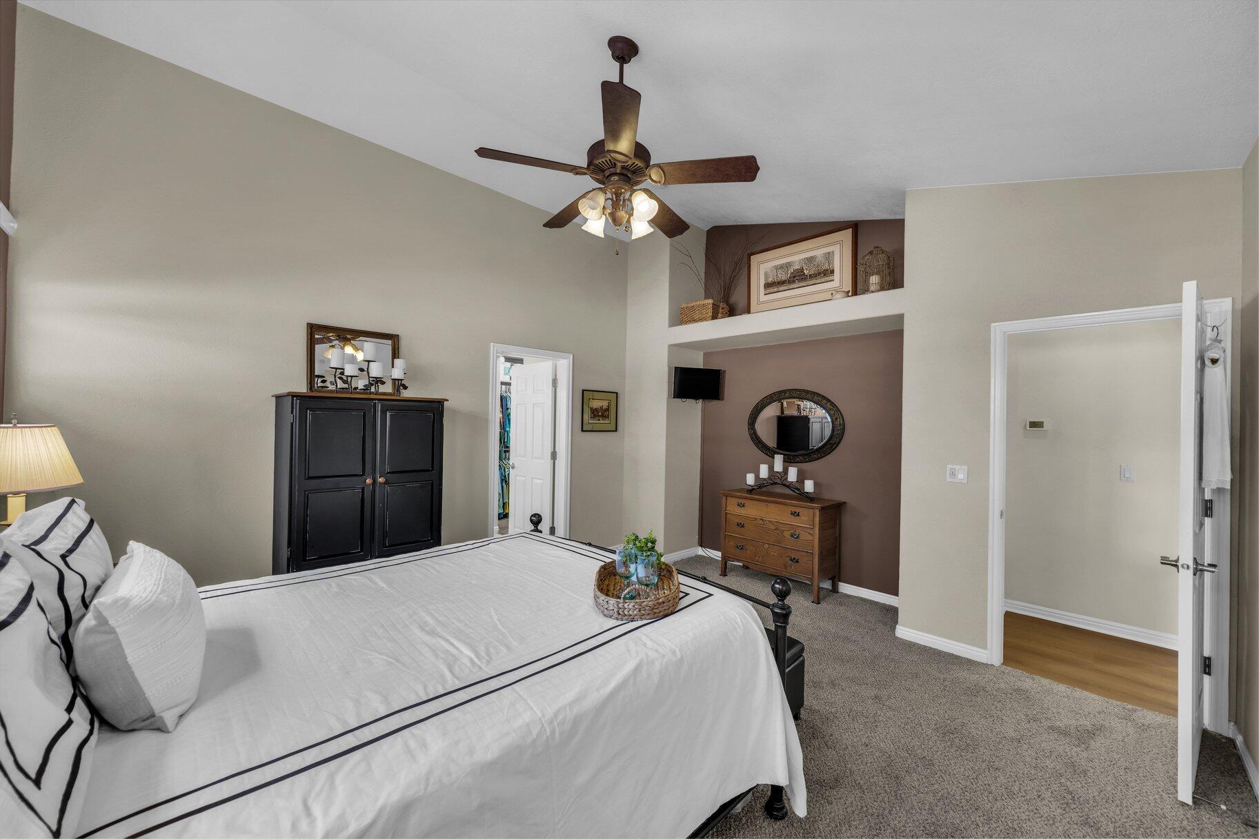 SKY RIDGE HOMESITES - Residential