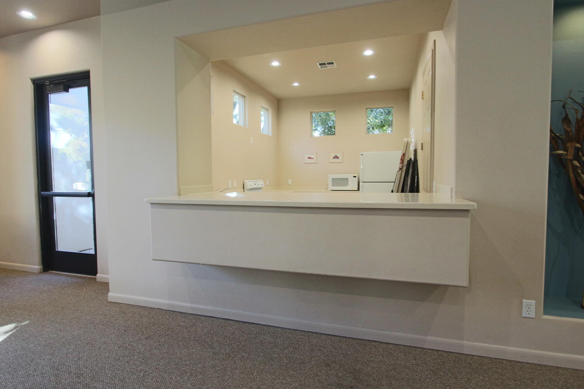 BLACKROCK CONDOS AT STONEBRIDGE - Residential