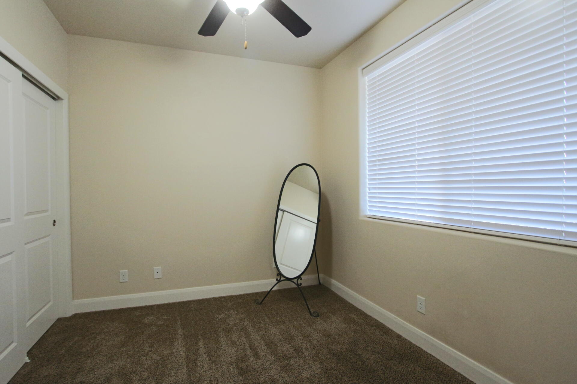 BLACKROCK CONDOS AT STONEBRIDGE - Residential