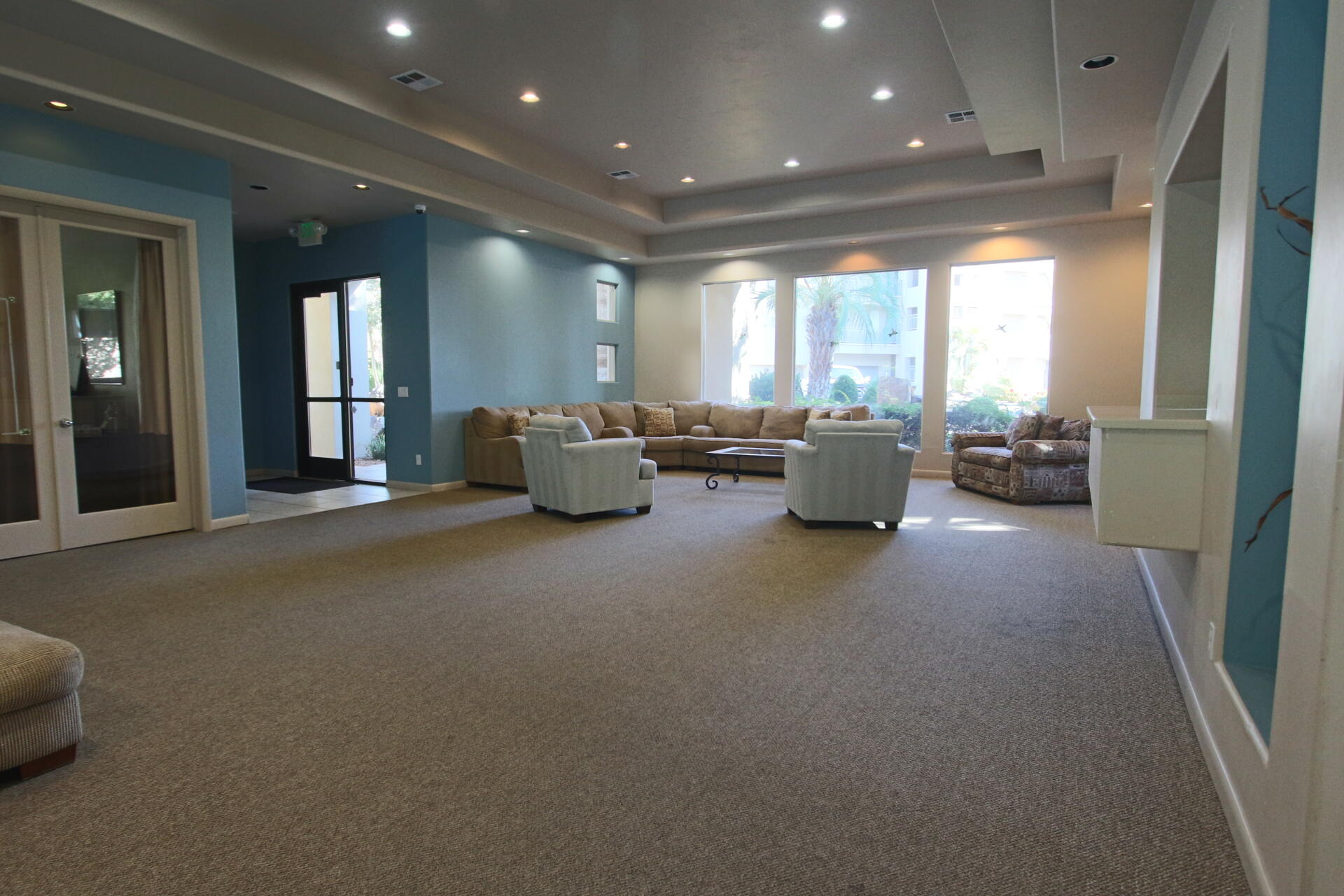 BLACKROCK CONDOS AT STONEBRIDGE - Residential