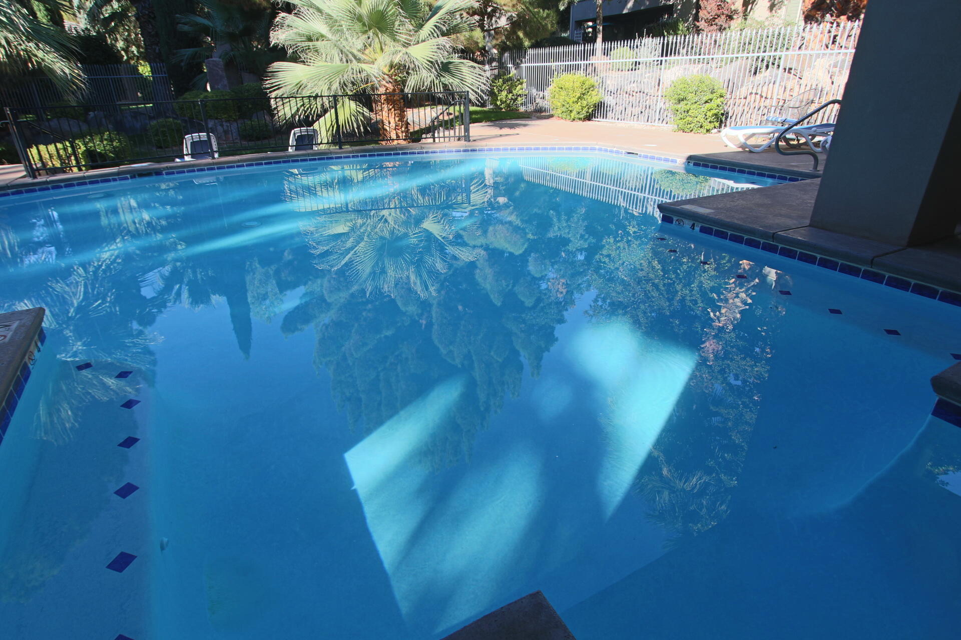 BLACKROCK CONDOS AT STONEBRIDGE - Residential