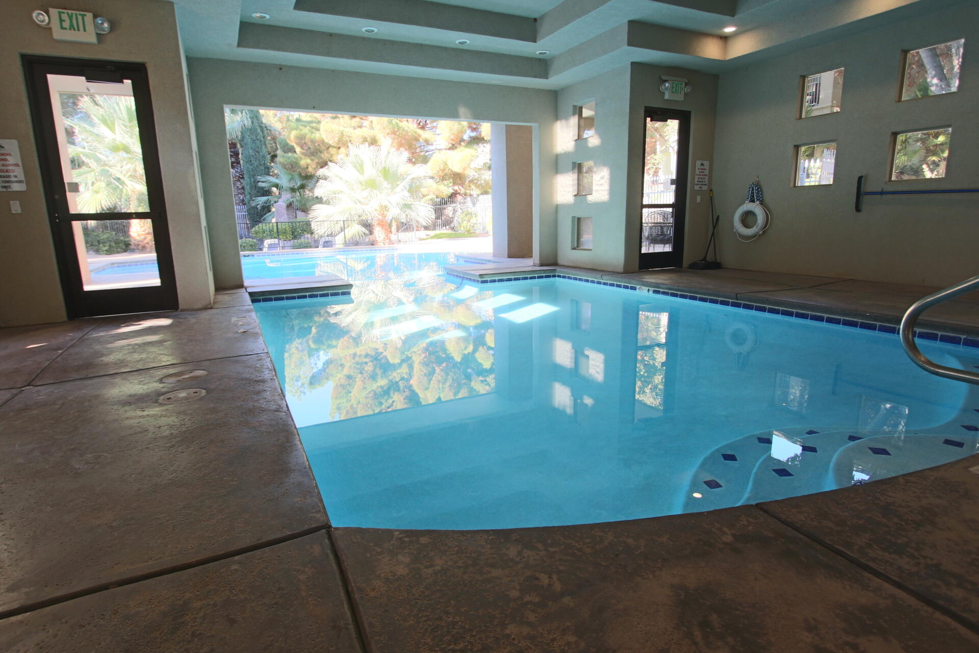 BLACKROCK CONDOS AT STONEBRIDGE - Residential