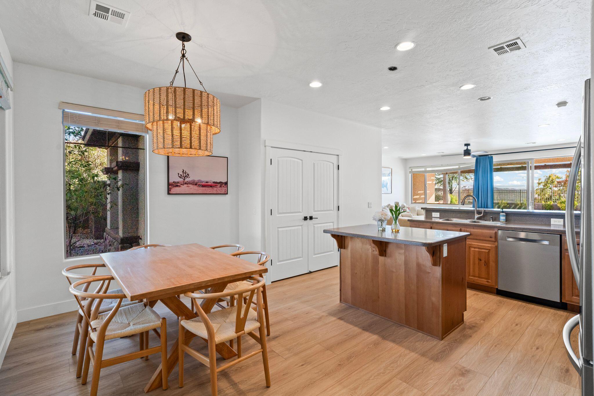 HIGHLAND PARK AT THE CORAL CANYON - Residential