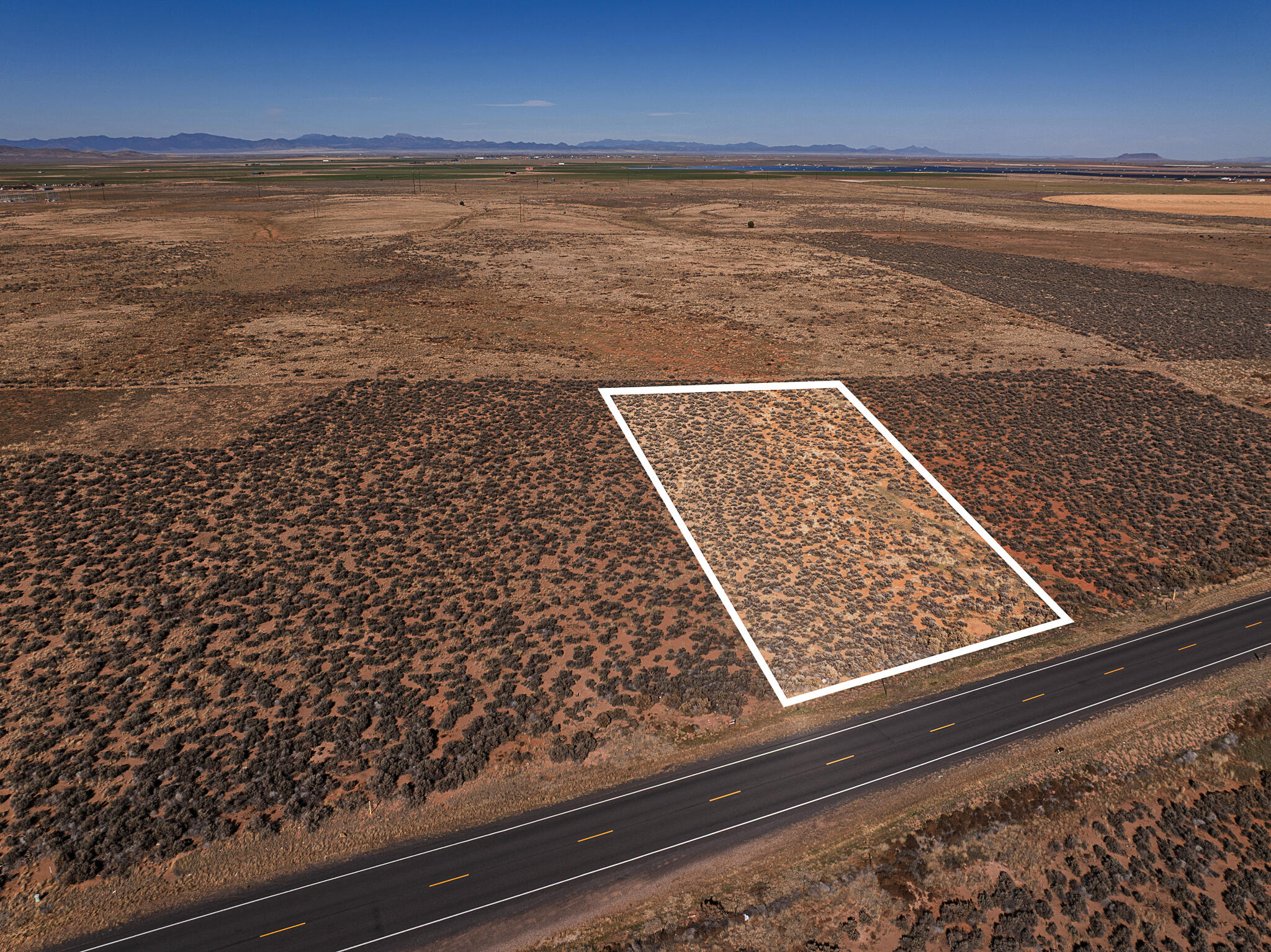 ENTERPRISE RANCHOS - Land