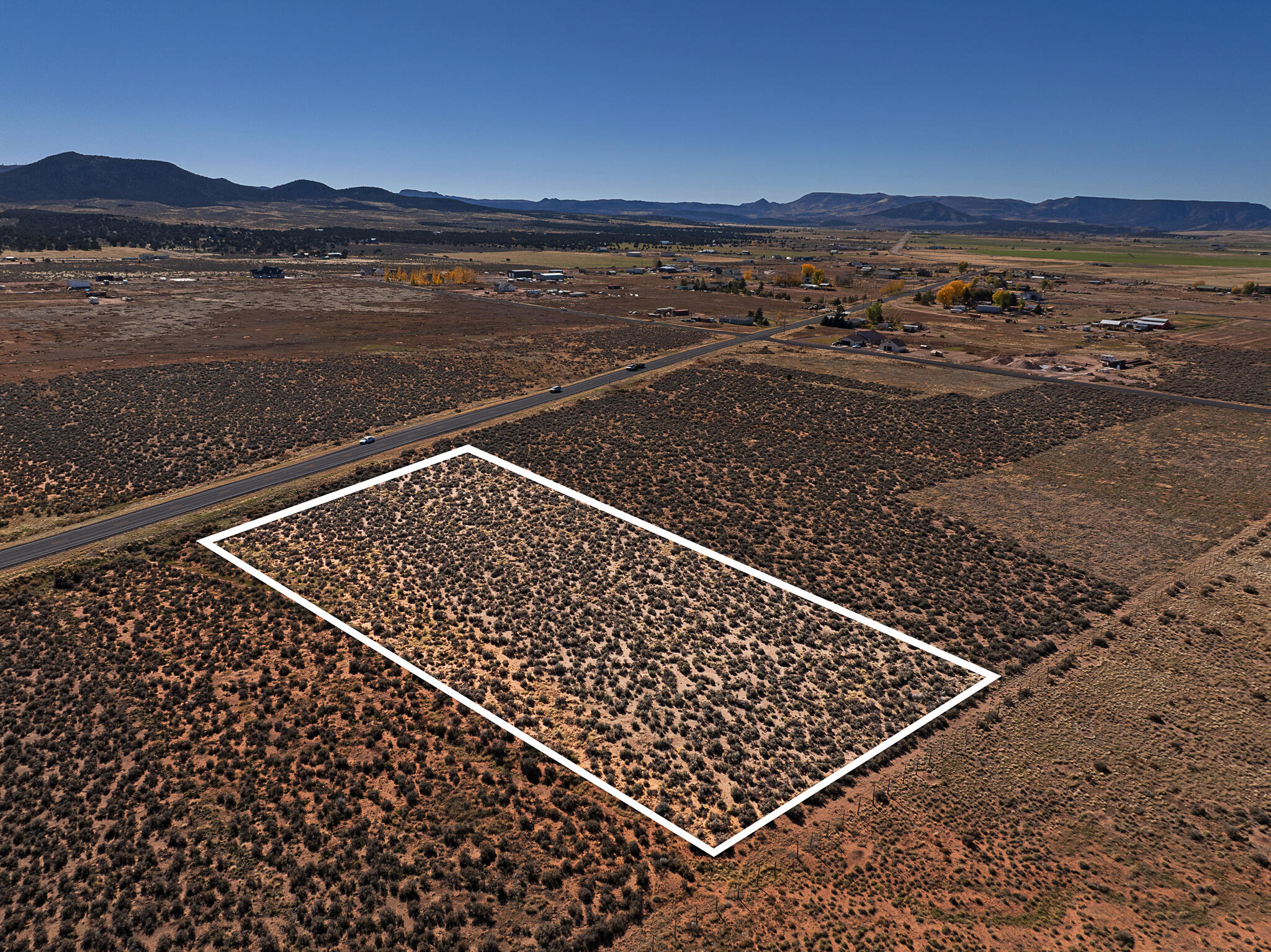 ENTERPRISE RANCHOS - Land