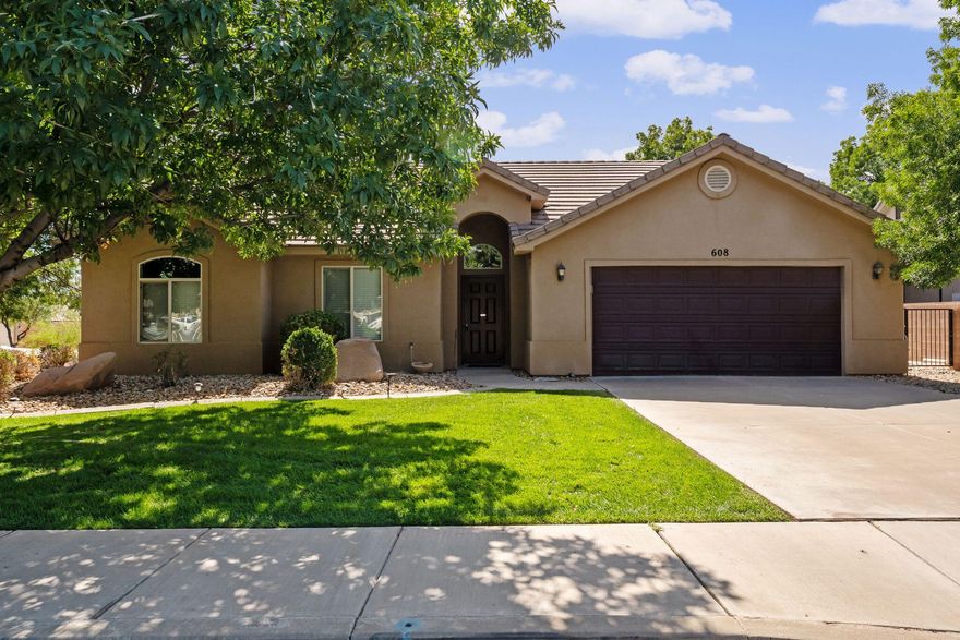 Welcome to the highly desirable Countryside neighborhood in the heart of St. George! This home is tucked away on a quiet street with mature trees and no HOA. While it could use a little TLC, it's a fantastic opportunity to own in one of the city's most convenient locations. Just minutes from St. George Regional Medical Center, Heritage Elementary, Dixie Middle School, Dixie High School and nearby shopping. The home includes kitchen appliances, plus storage cabinets in the garage. With great bones, an unbeatable location, and plenty of potential, this property is ready for its next chapter.