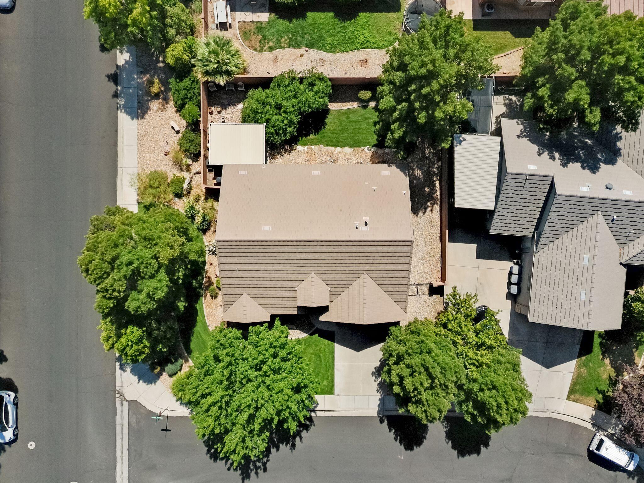 COUNTRYSIDE - Residential