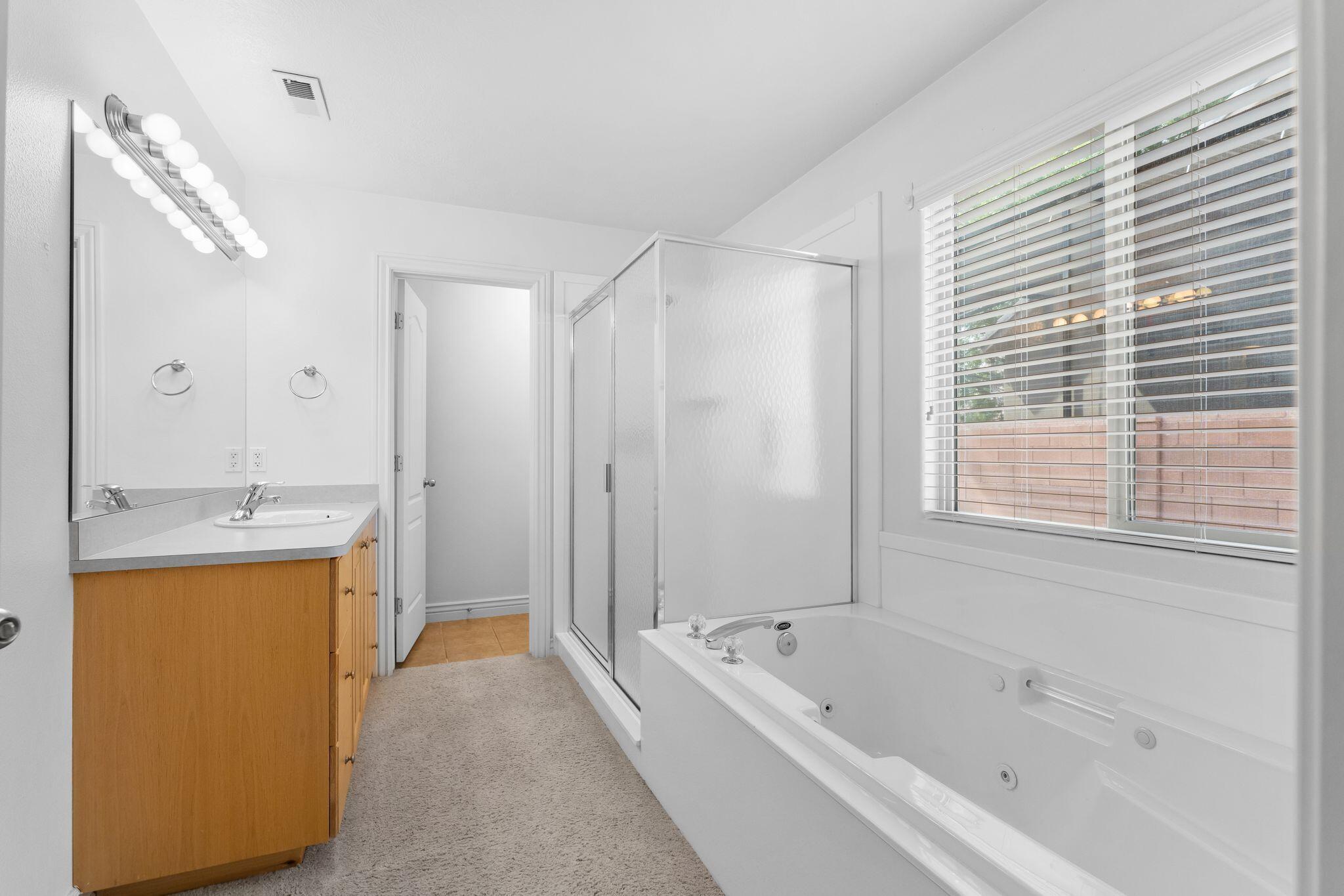 COUNTRYSIDE - Residential