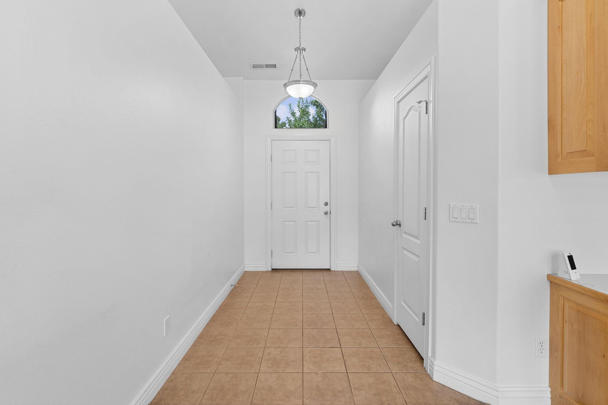 COUNTRYSIDE - Residential