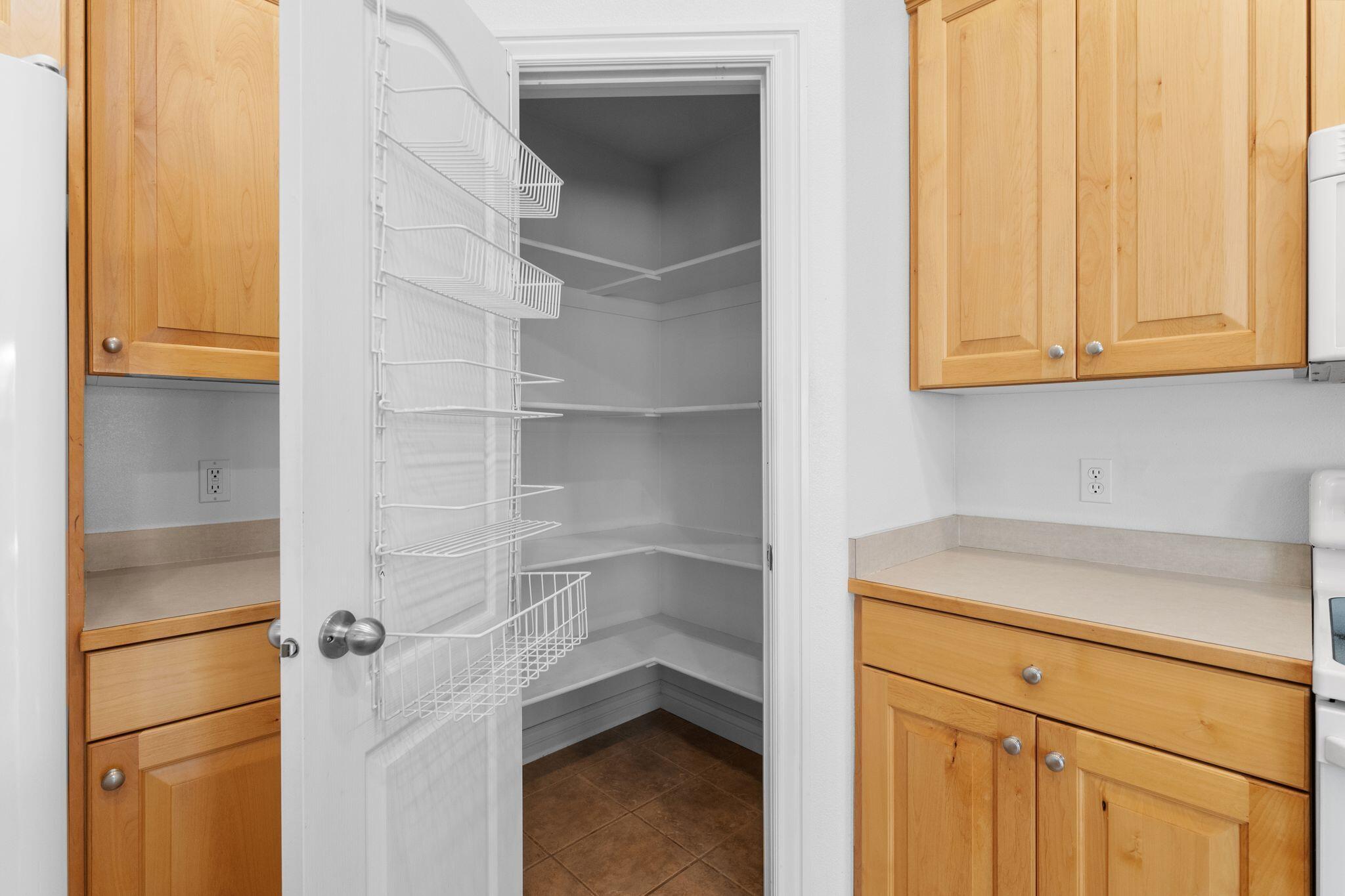 COUNTRYSIDE - Residential