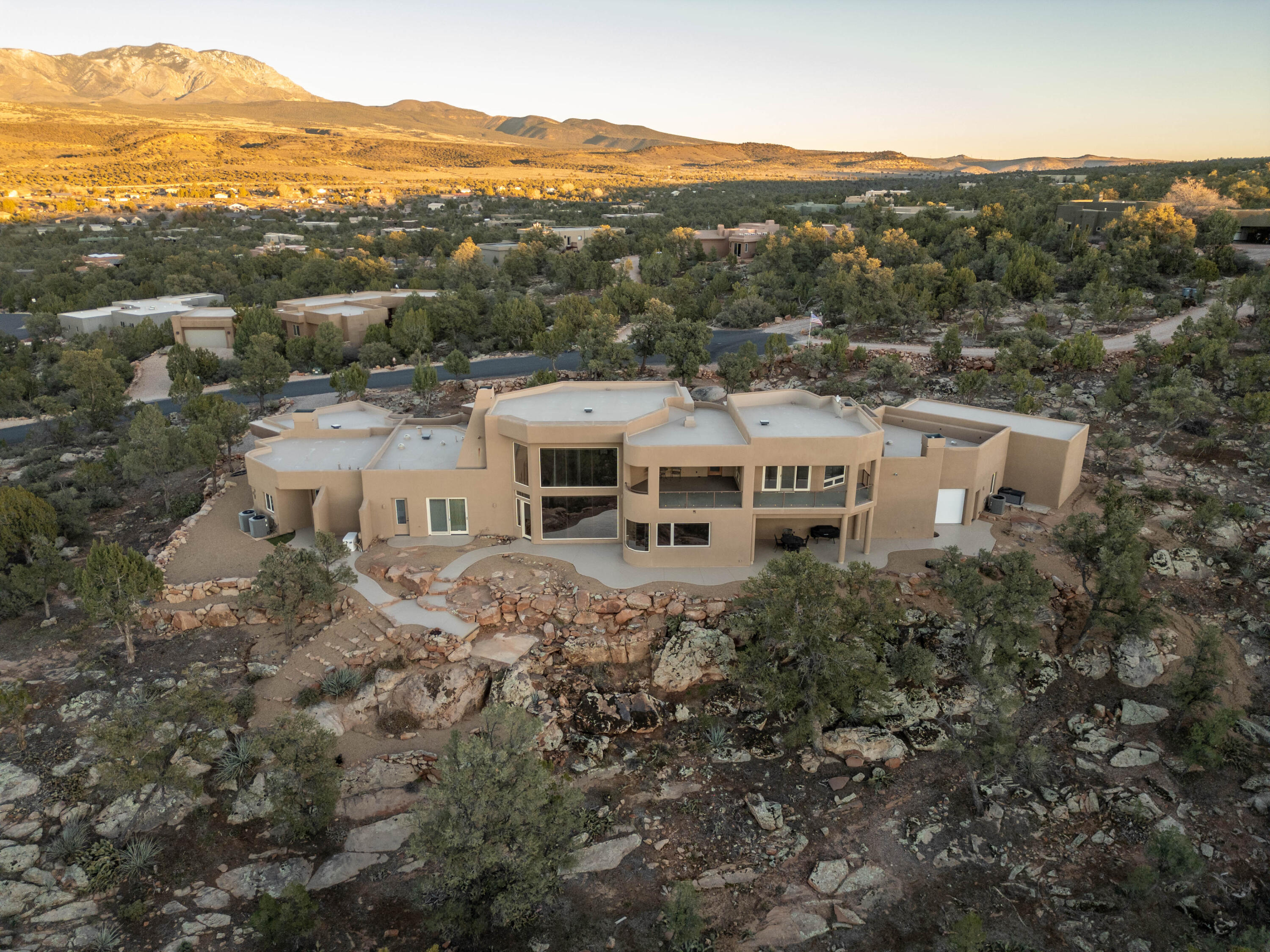 PINION HILLS - Residential