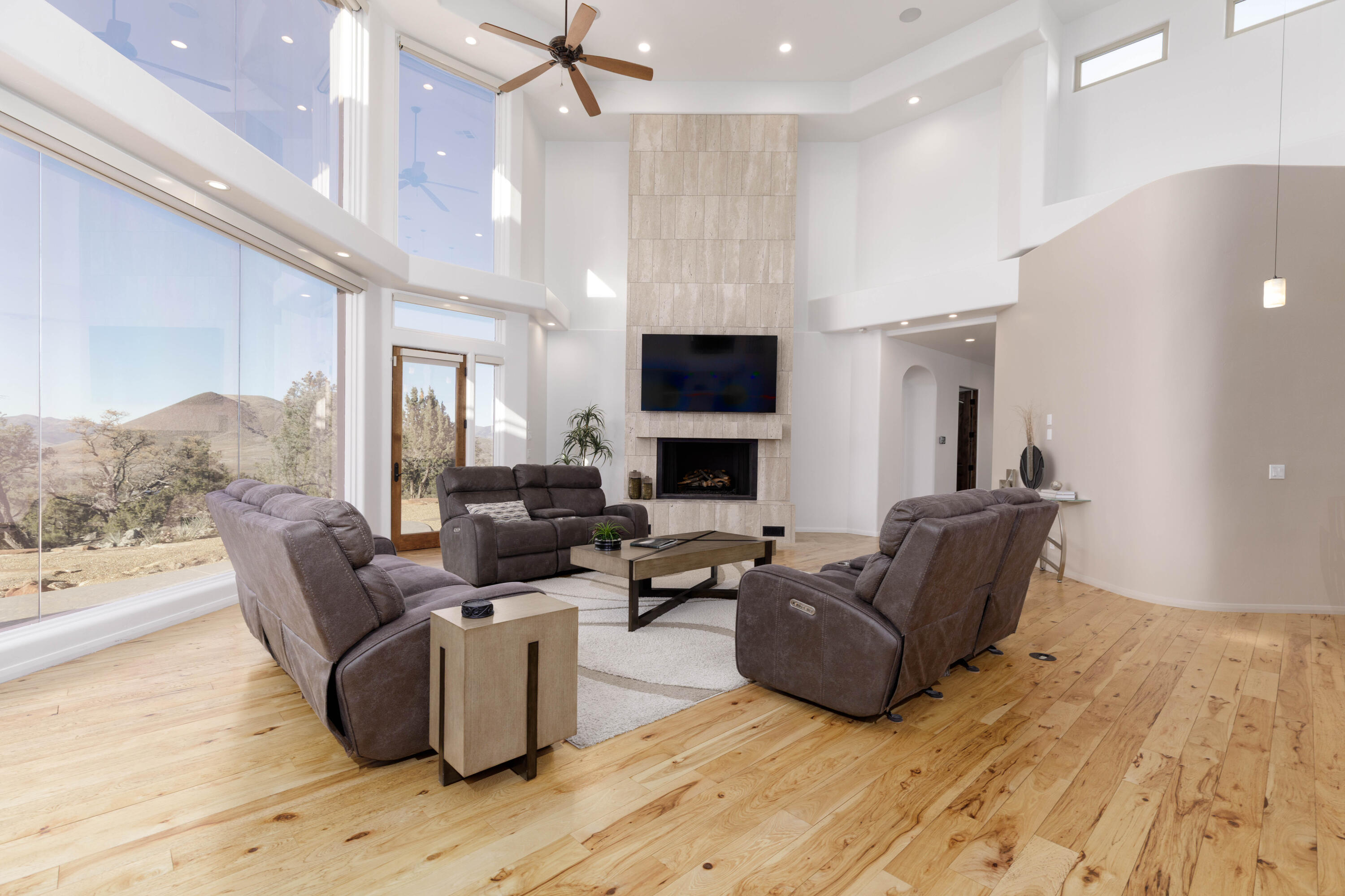 PINION HILLS - Residential