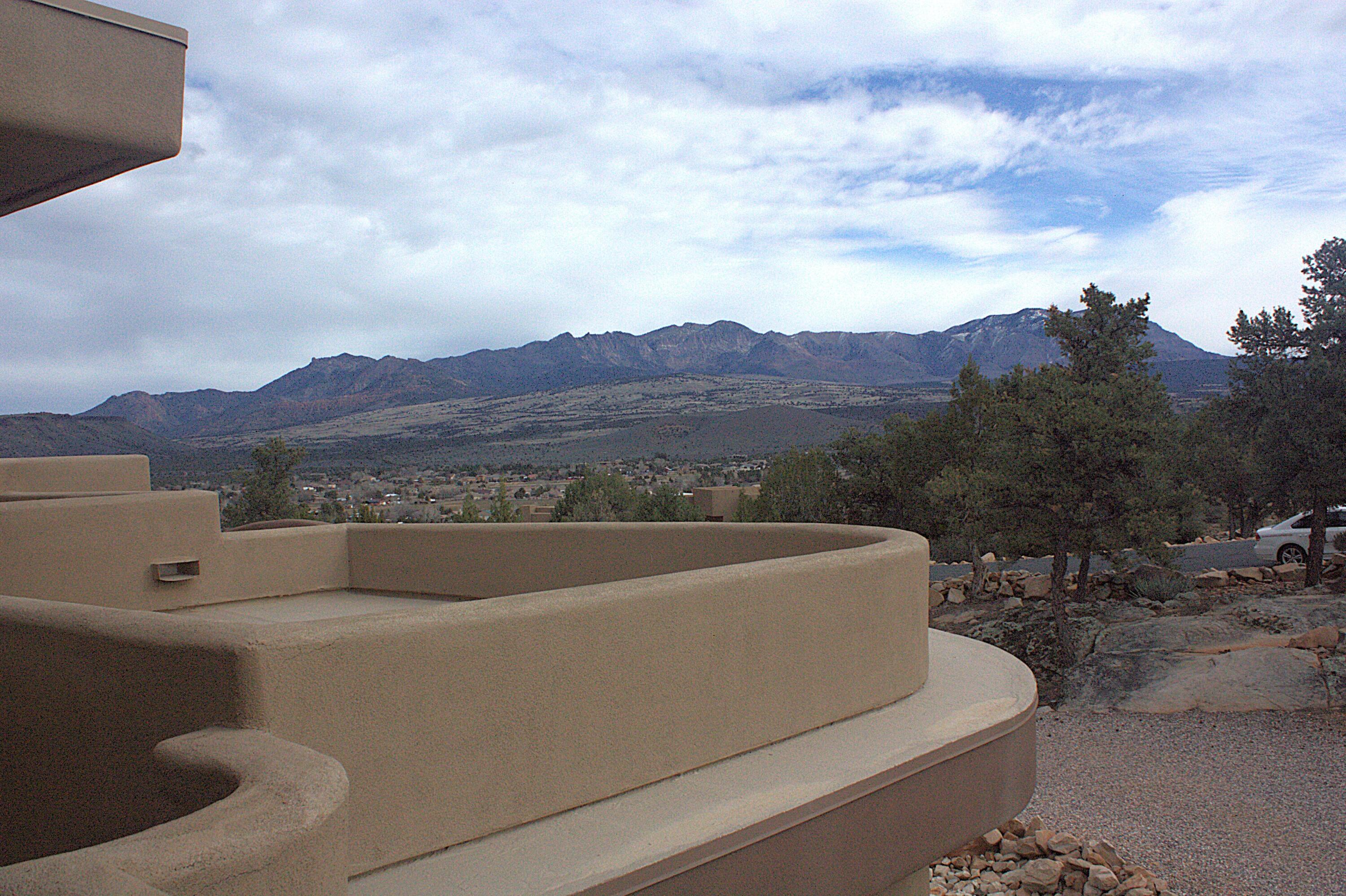 PINION HILLS - Residential