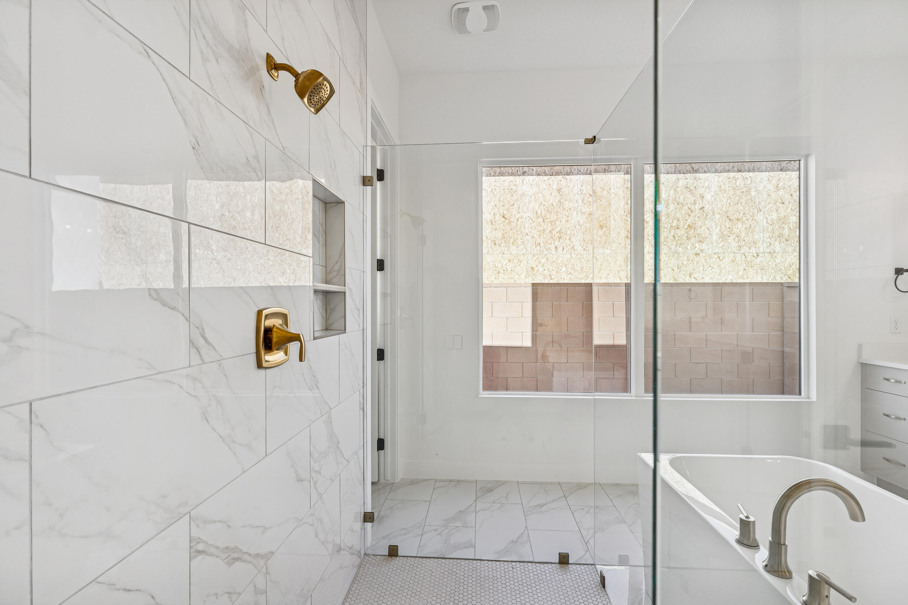 RED SANDS AT DESERT SANDS - Residential