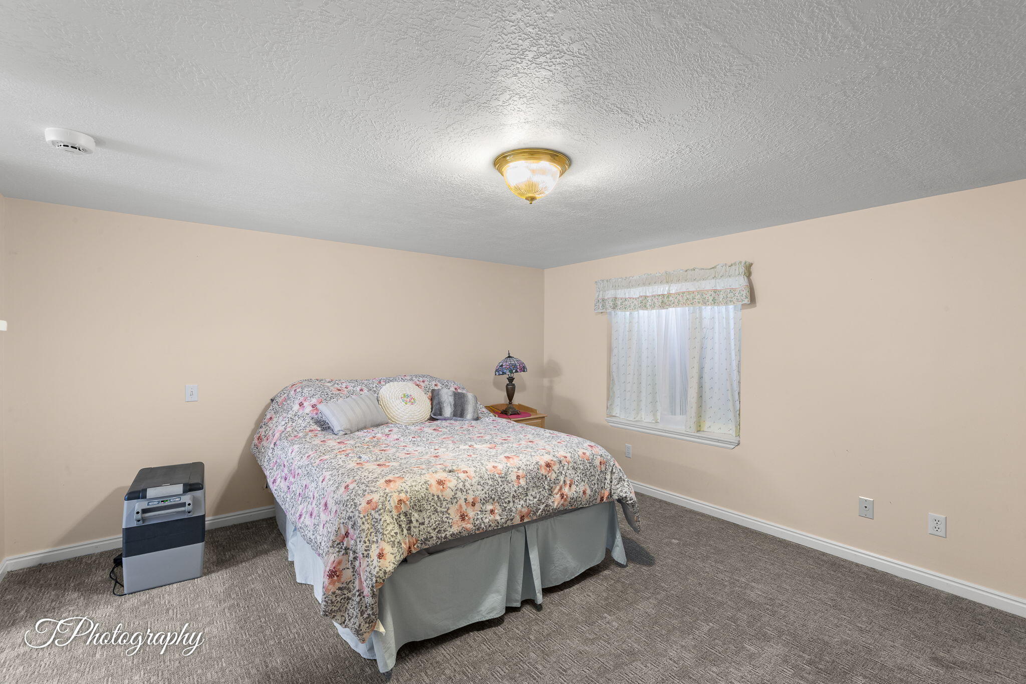 KINGS ROW ESTATES - Residential