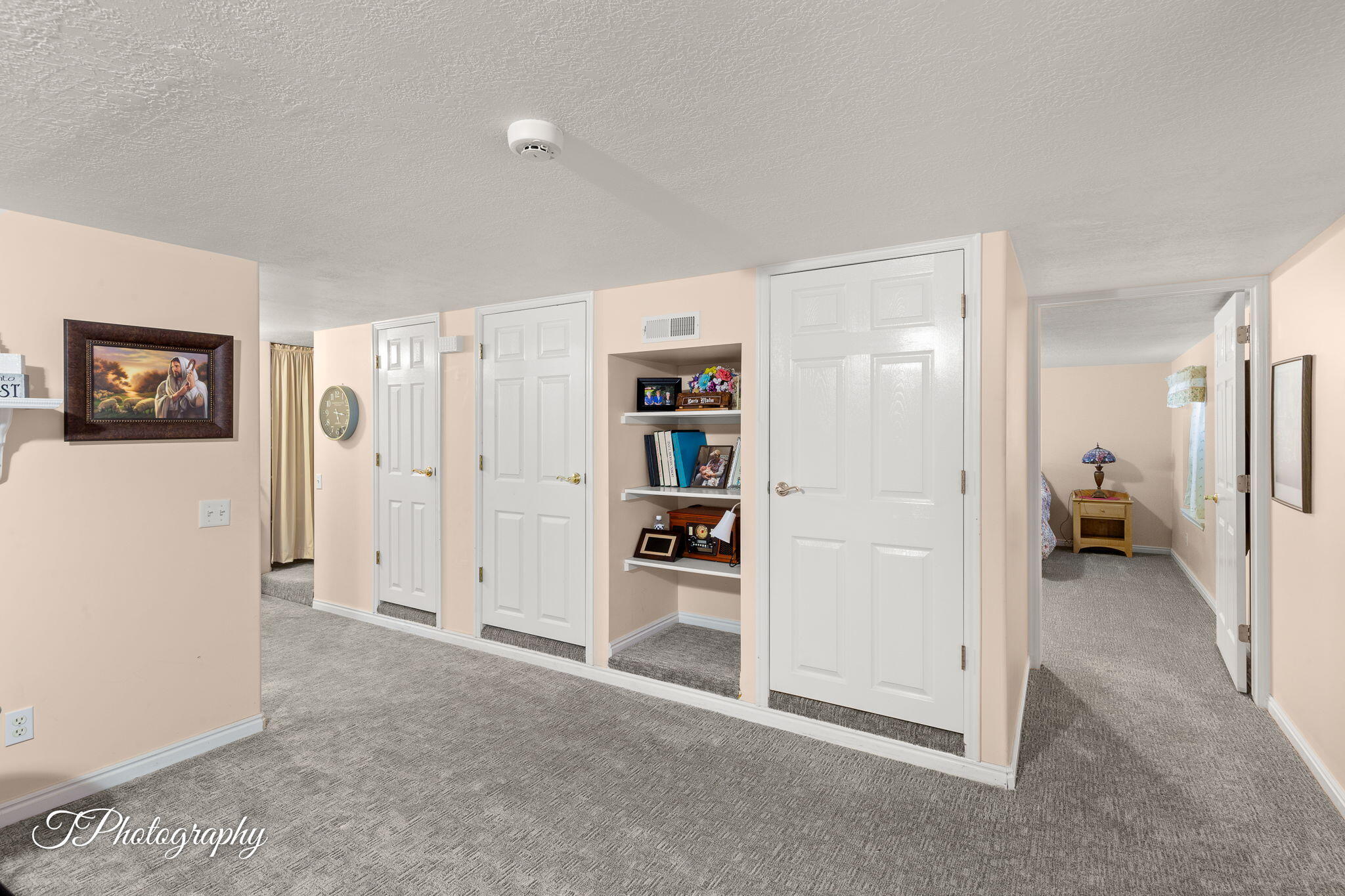 KINGS ROW ESTATES - Residential