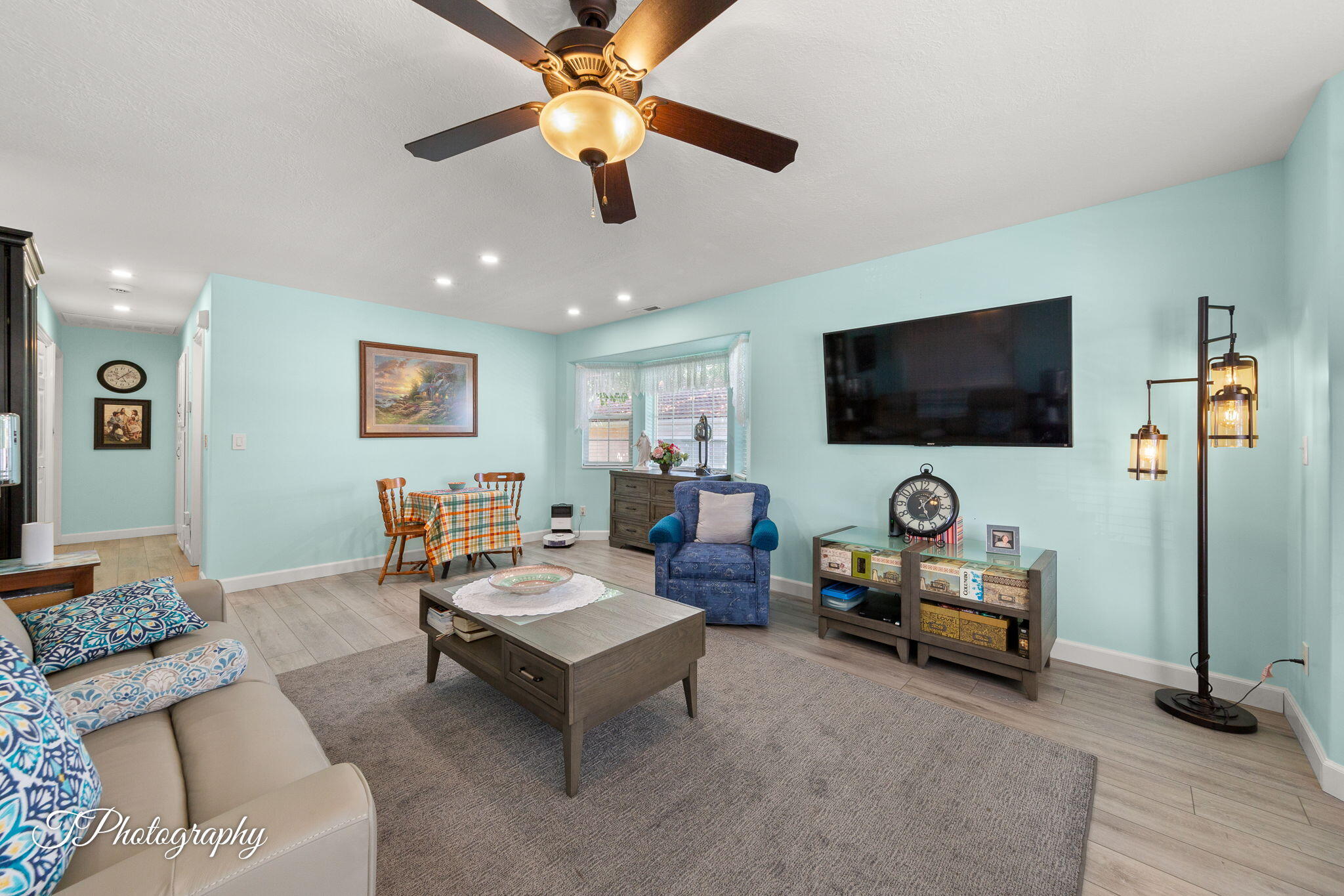 KINGS ROW ESTATES - Residential