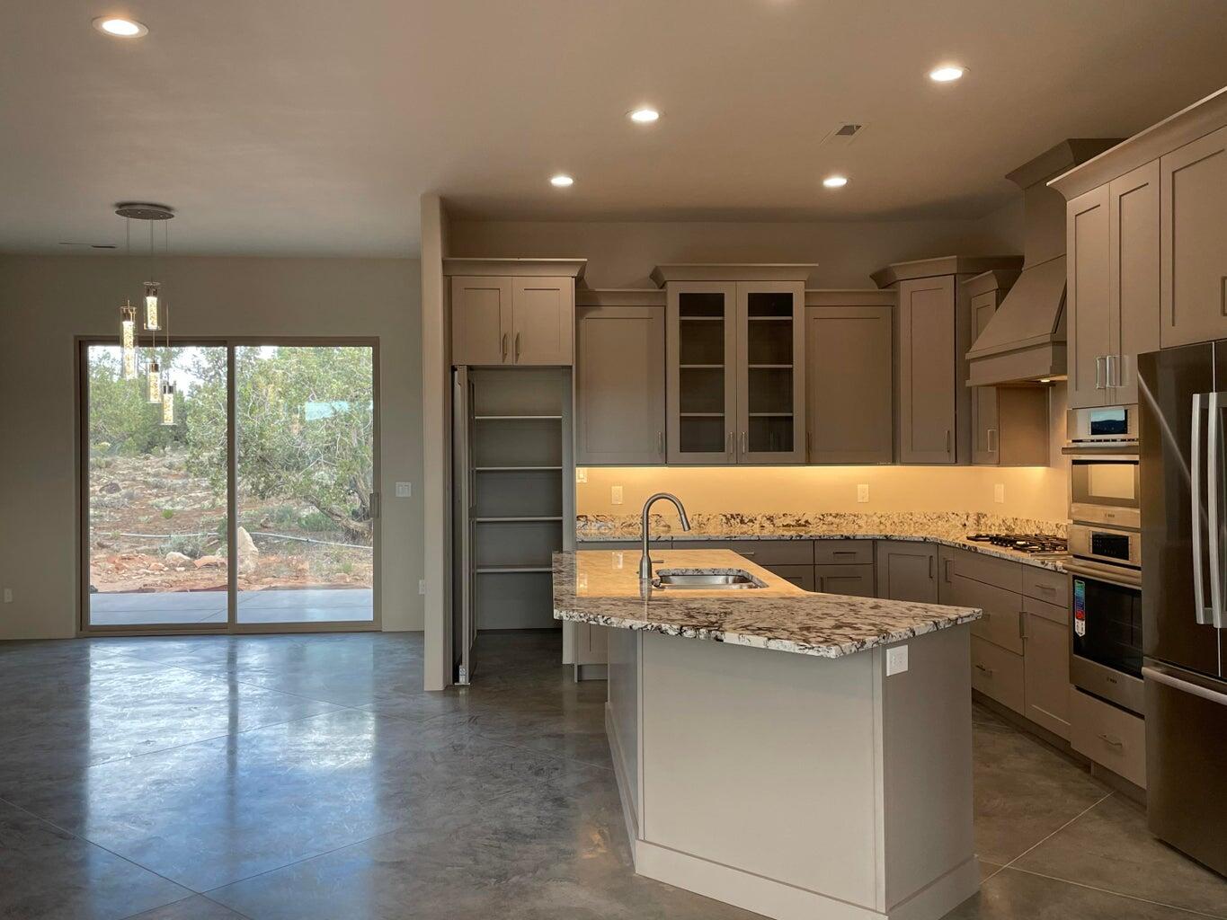 PINION HILLS - Residential