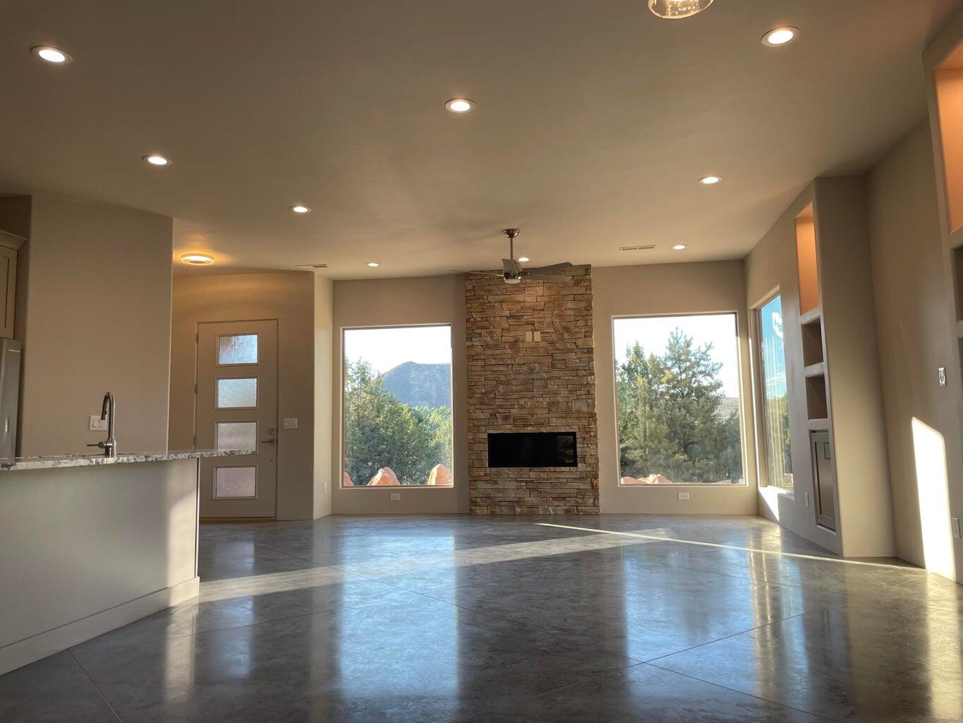 PINION HILLS - Residential