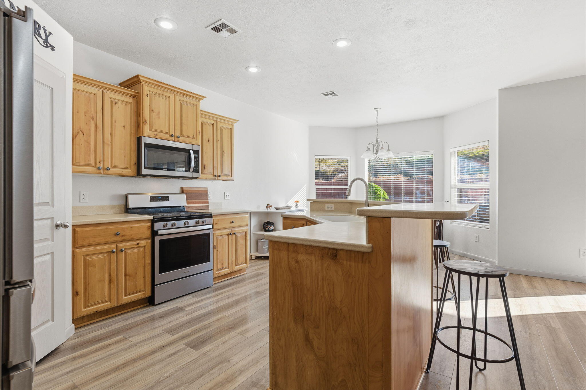 DESERT HILLS - Residential