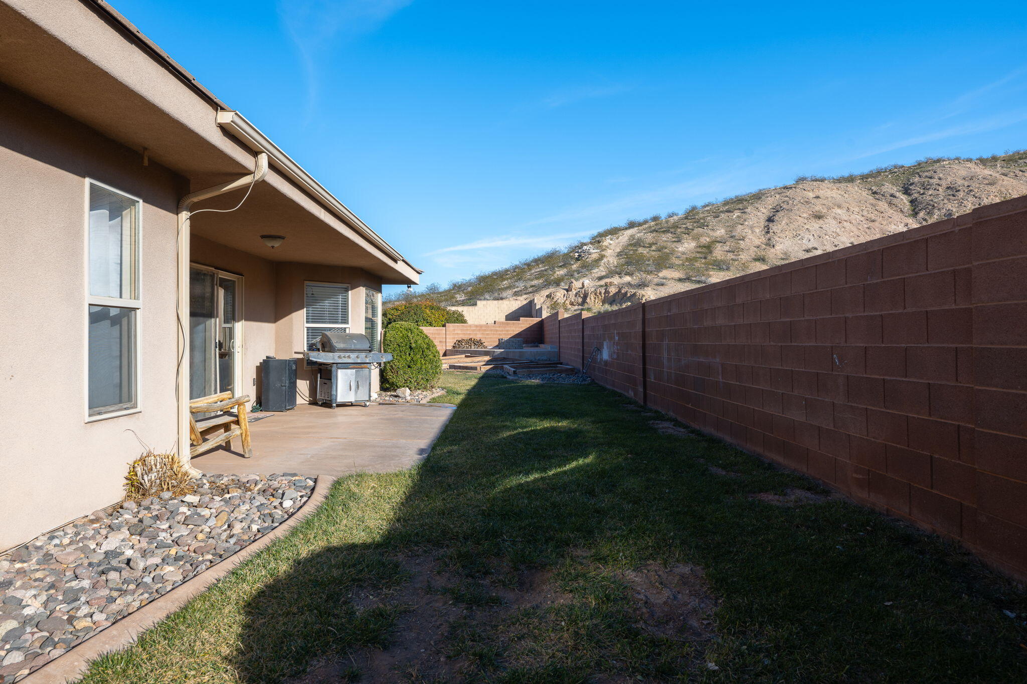 DESERT HILLS - Residential