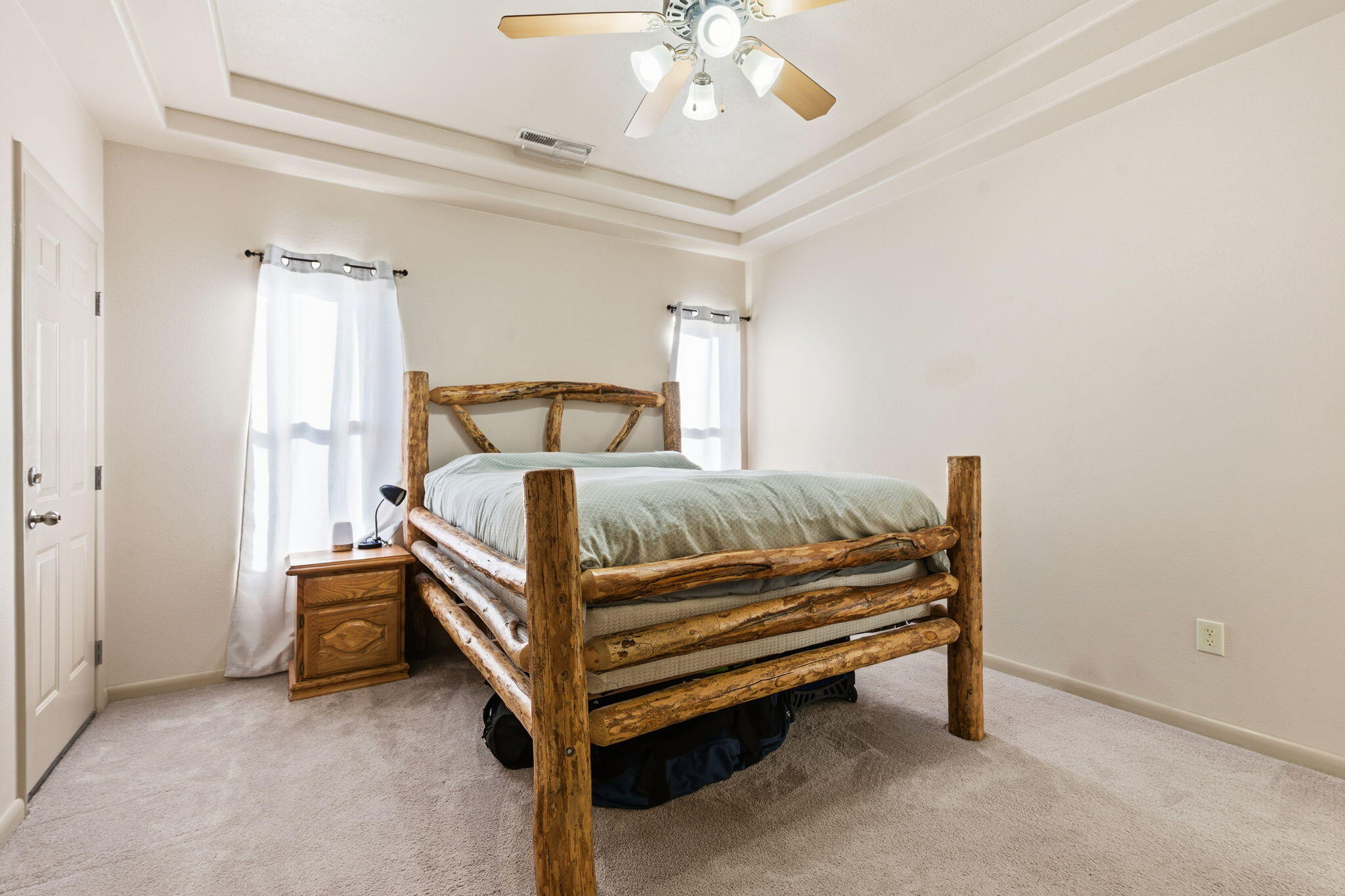 DESERT HILLS - Residential