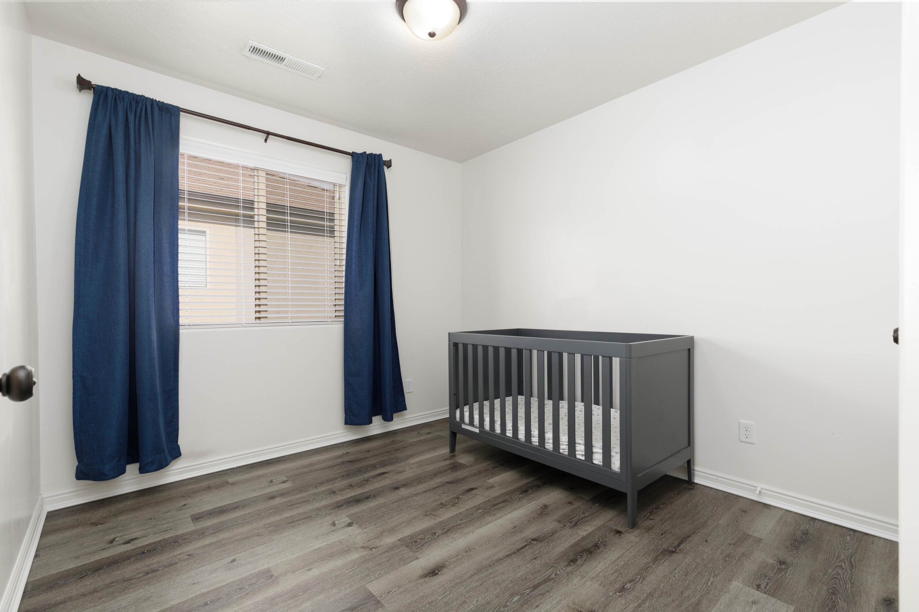 FLATS AT SOUTH POINTE - Residential