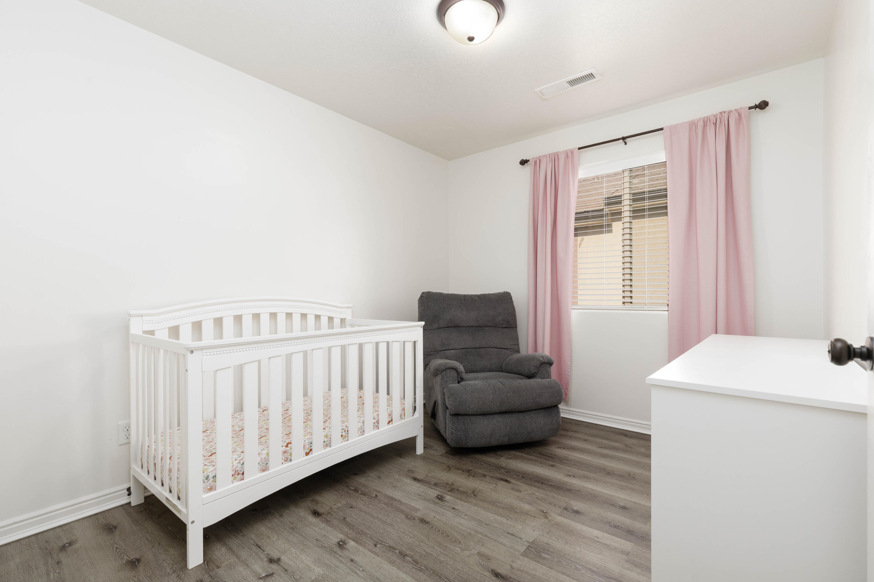 FLATS AT SOUTH POINTE - Residential