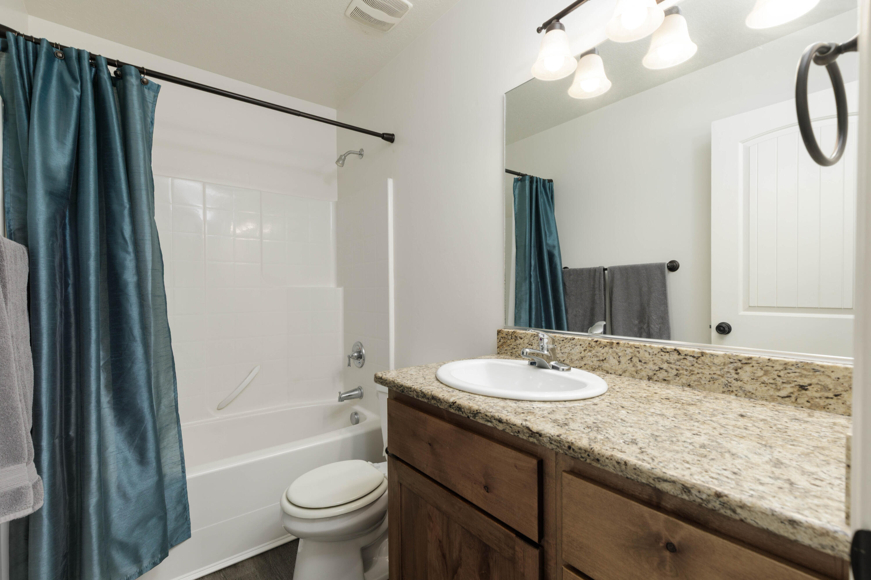 FLATS AT SOUTH POINTE - Residential