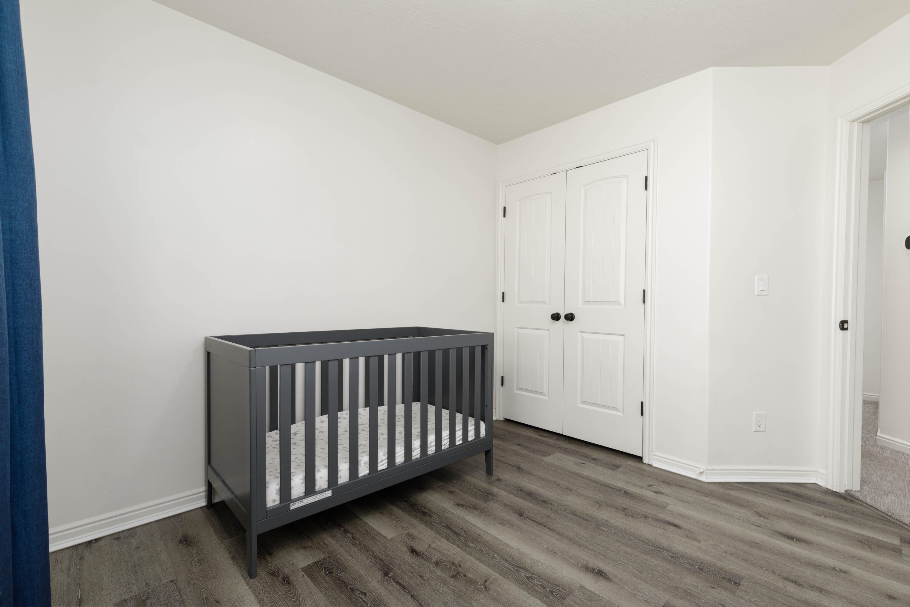 FLATS AT SOUTH POINTE - Residential