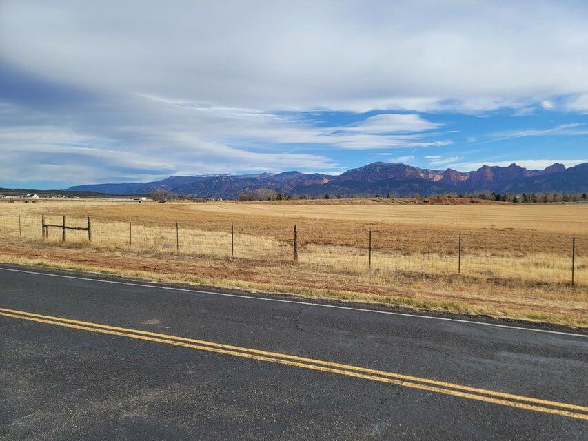 NEW HARMONY TOWNSITE - Land