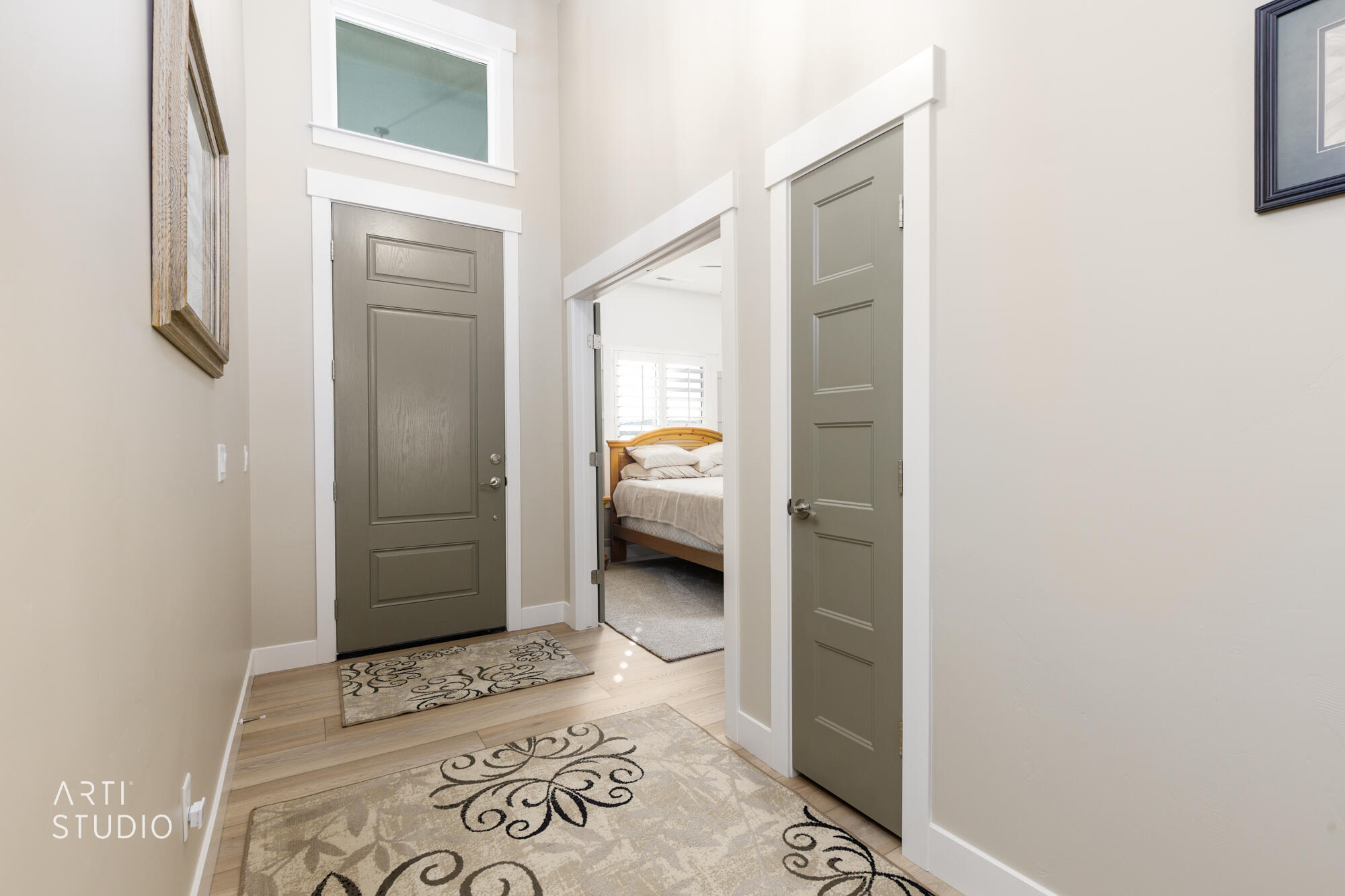 SOUTH POINTE - Residential