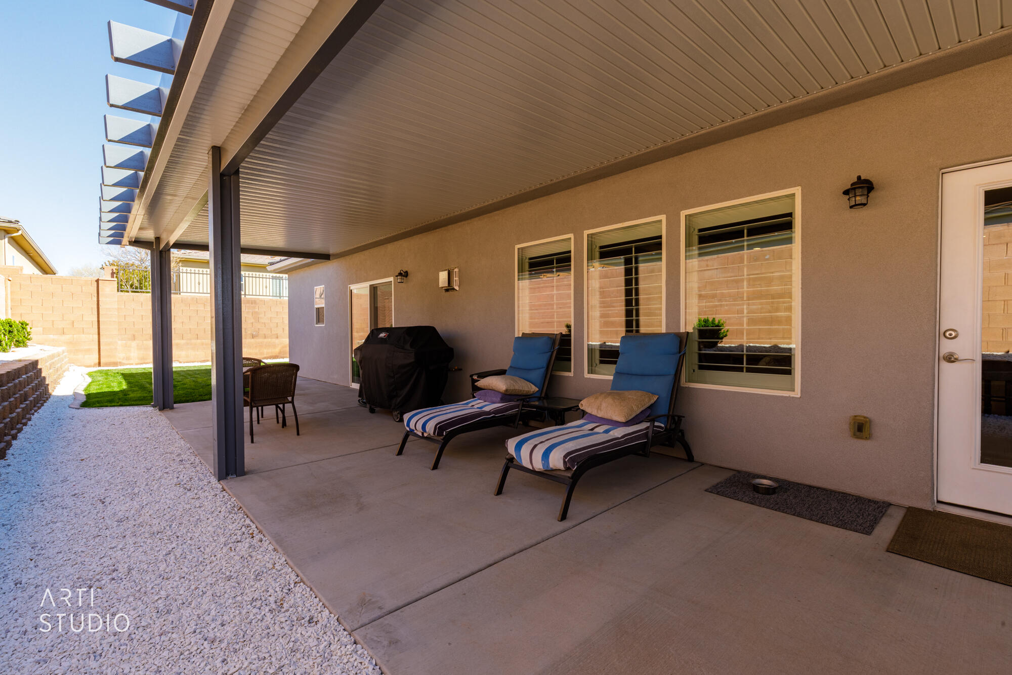 SOUTH POINTE - Residential