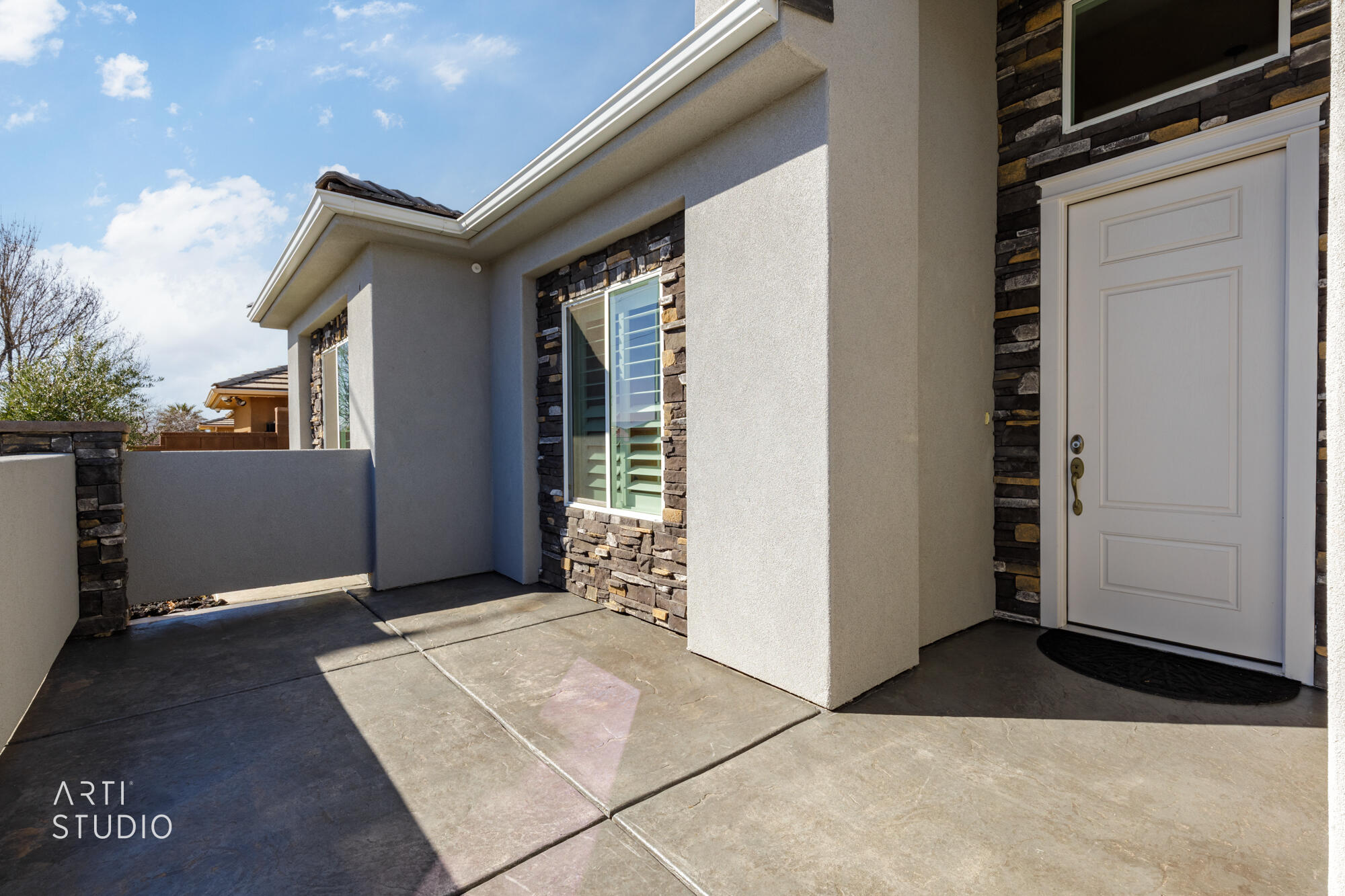 SOUTH POINTE - Residential