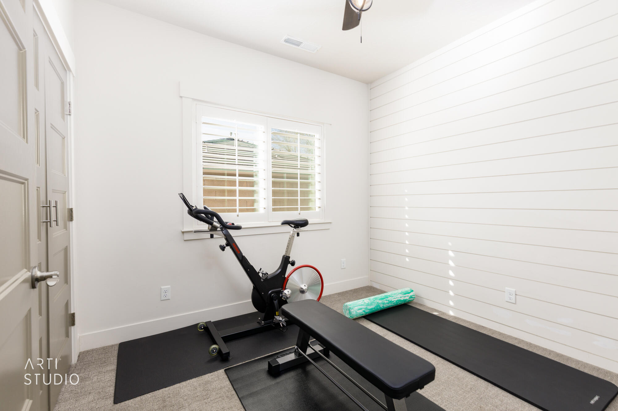 SOUTH POINTE - Residential