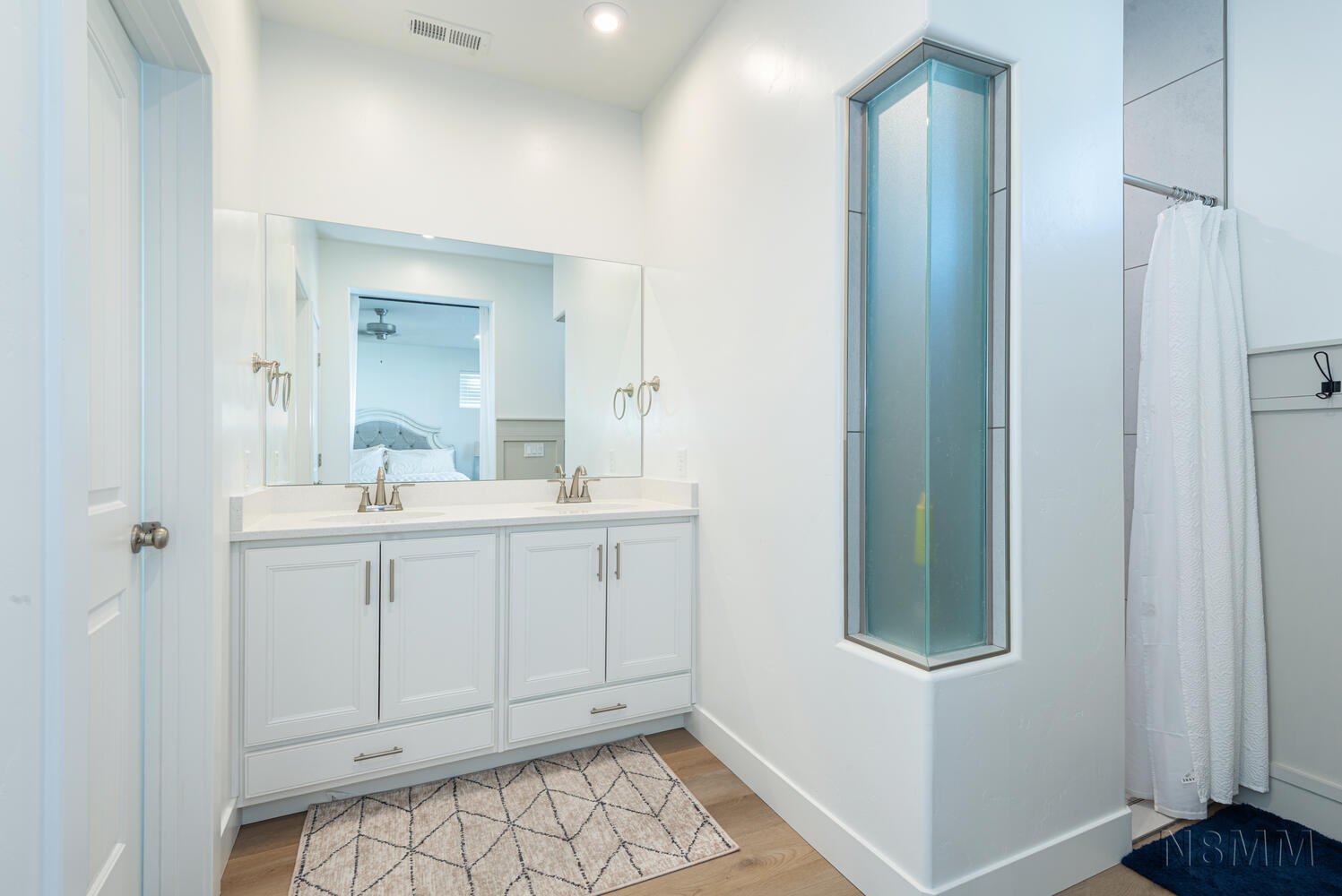 AUBURN HILLS - Residential