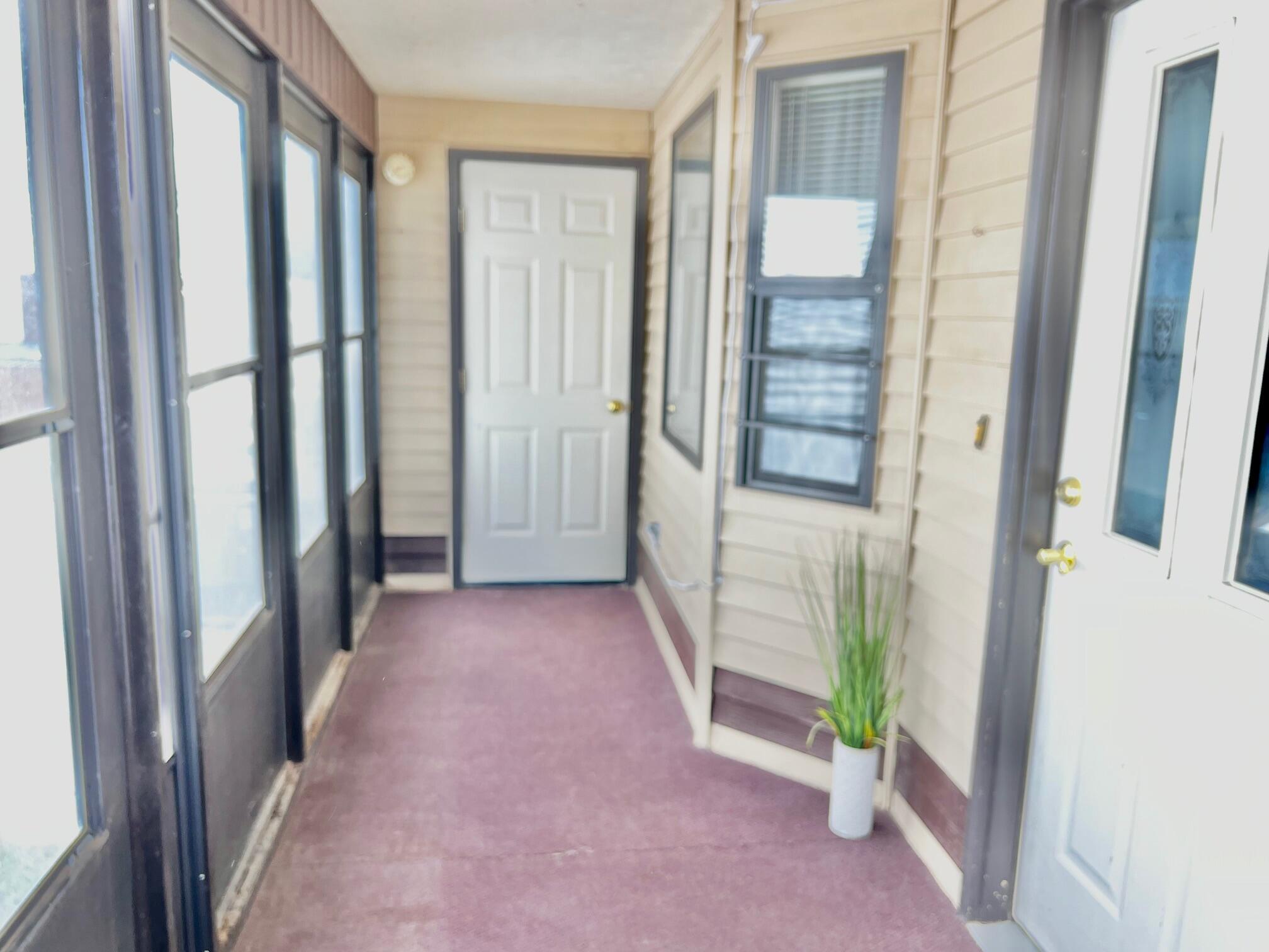 CANYON BREEZE RV RESORT - Residential