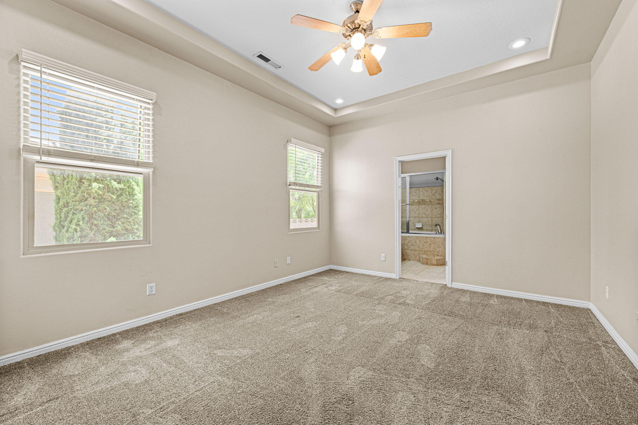 SLICKROCK RIDGE - Residential