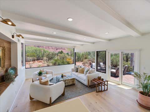 Photo of 1115 N Kayenta Parkway, Ivins, UT 84738 (MLS # 26-274324)