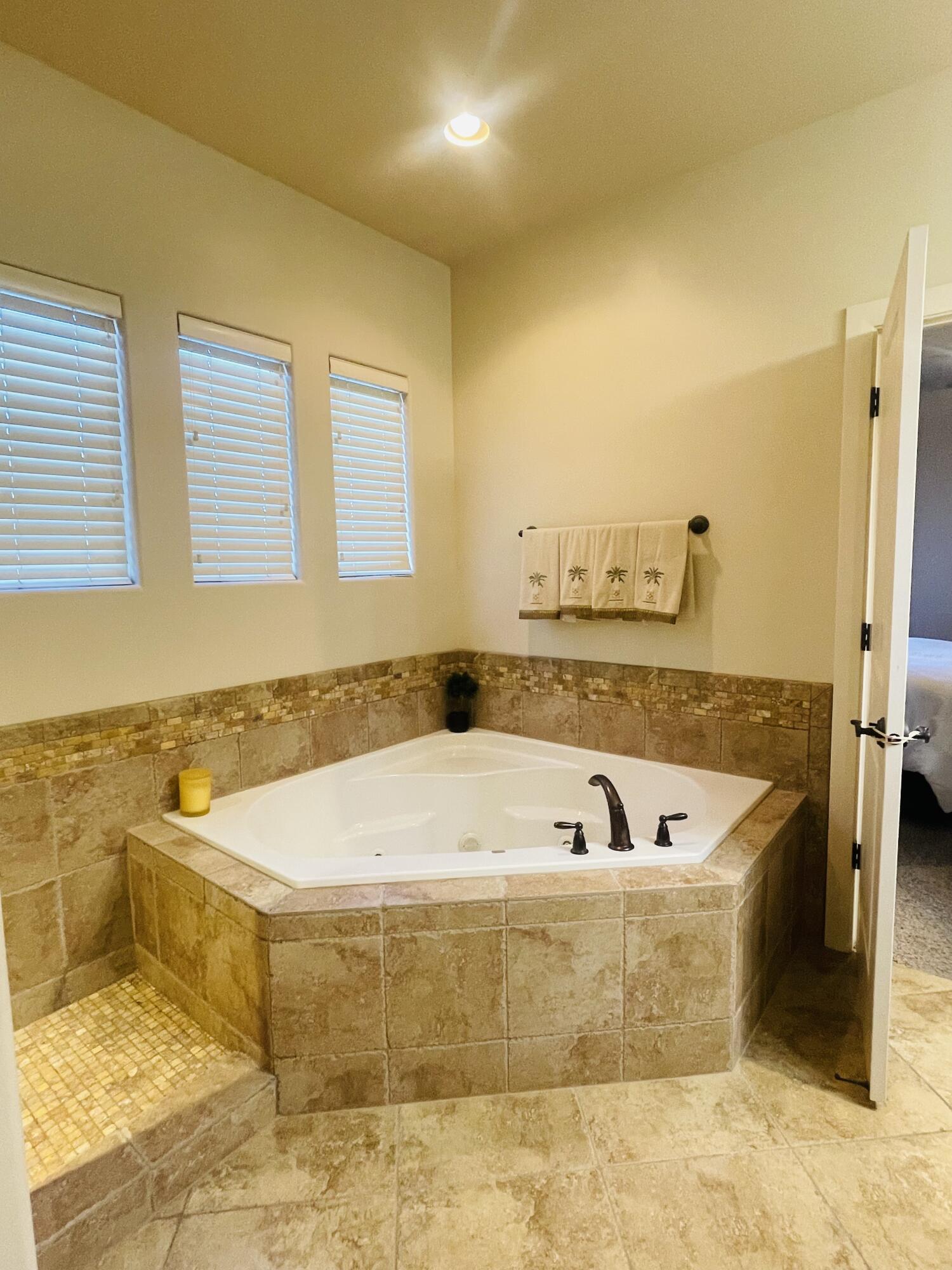 SIENNA HEIGHTS - Residential