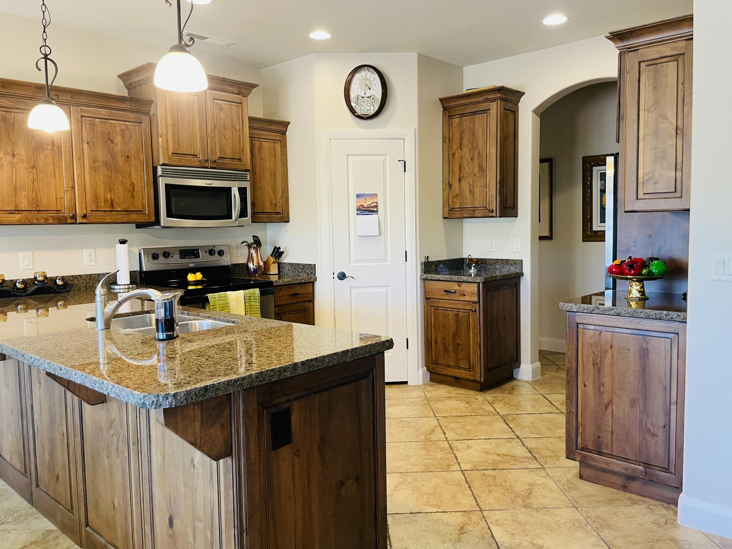 SIENNA HEIGHTS - Residential