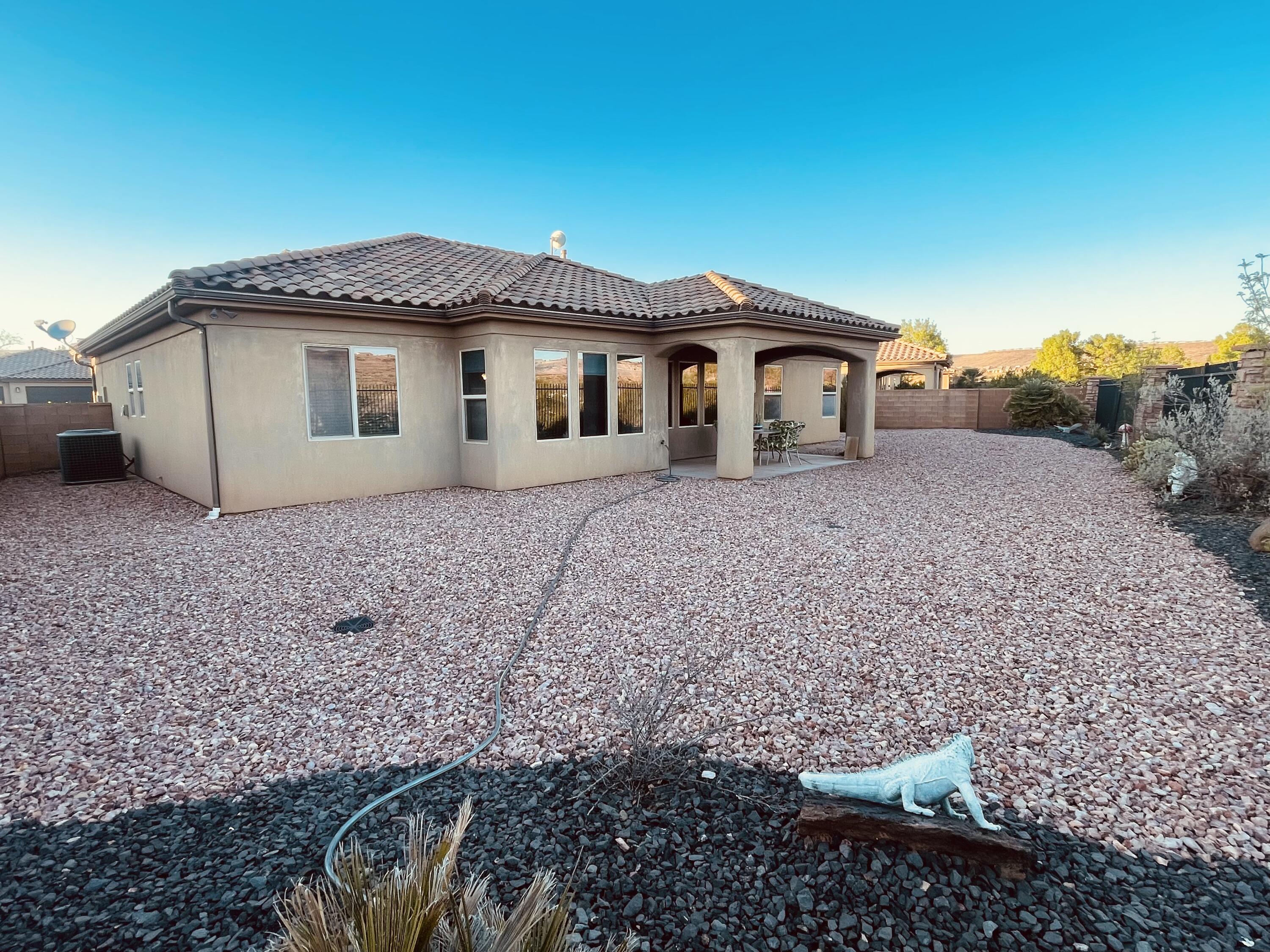 SIENNA HEIGHTS - Residential