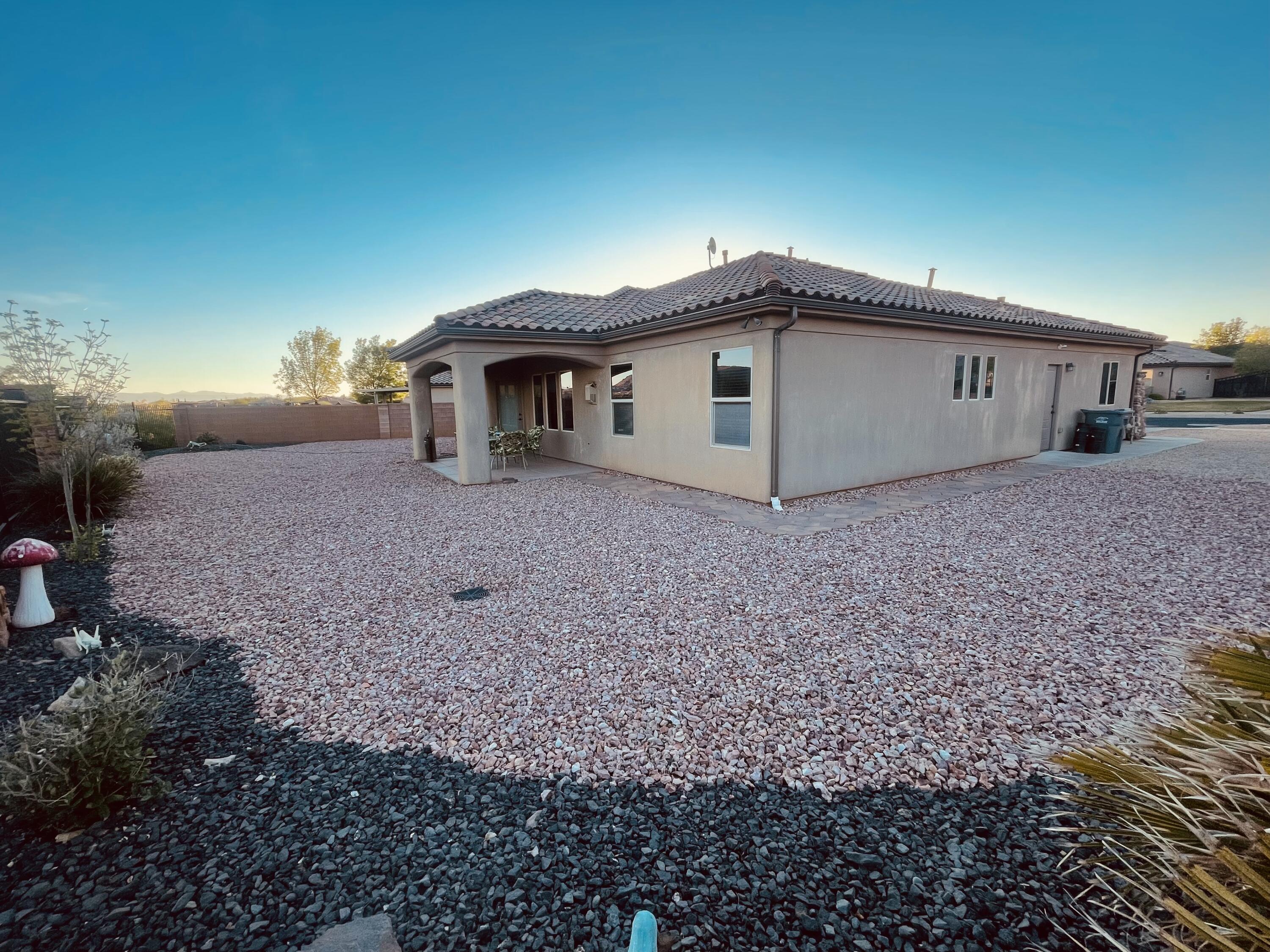 SIENNA HEIGHTS - Residential