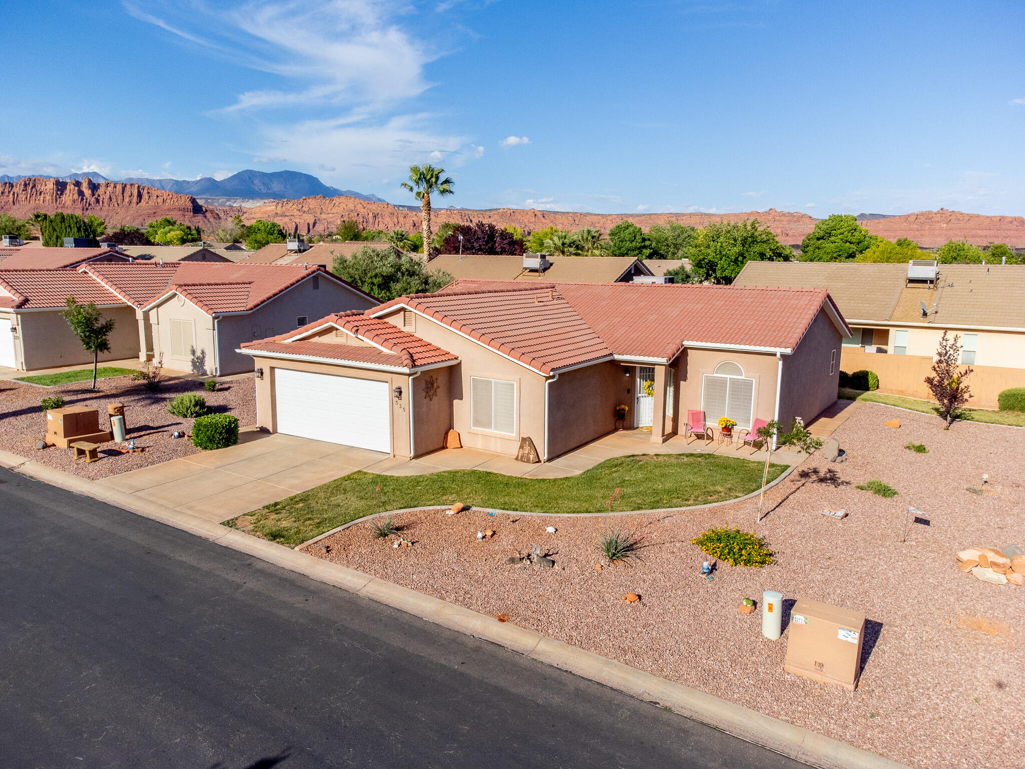 PADRE LAKES TOWNHOMES - Residential
