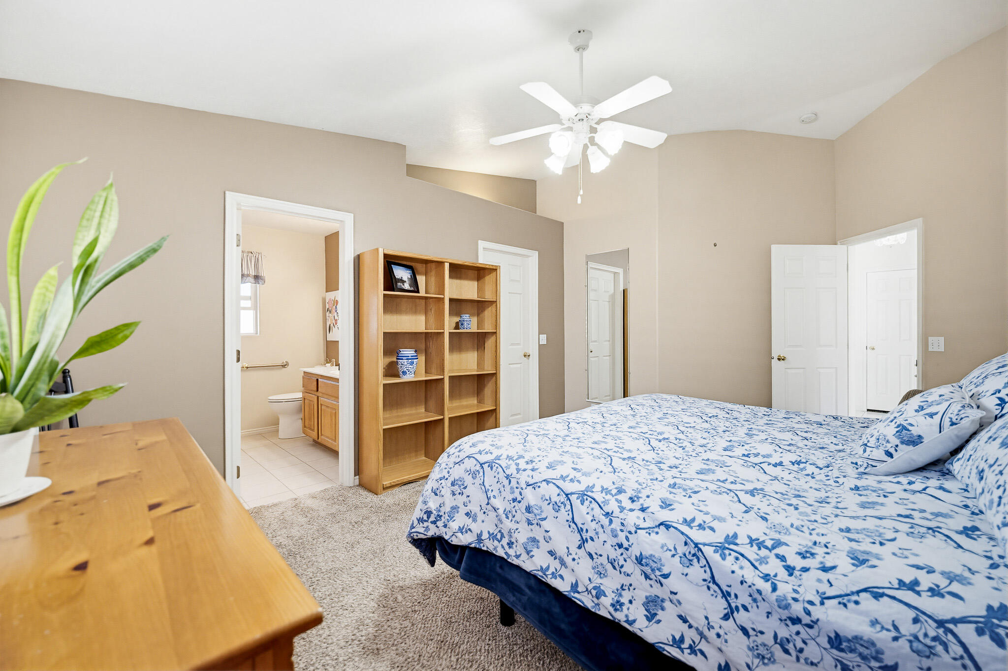 PADRE LAKES TOWNHOMES - Residential